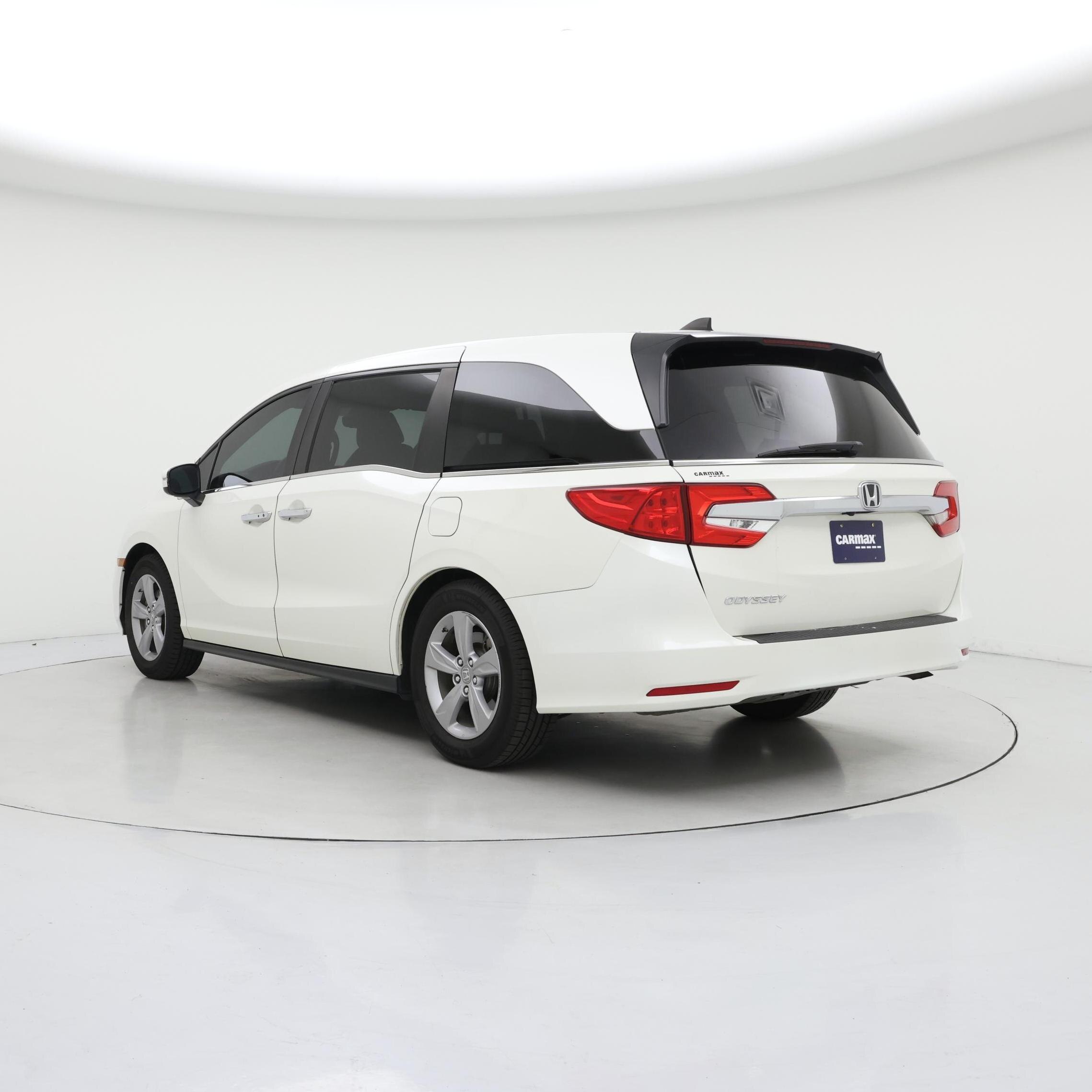 Thumbnail: 2019 Honda Odyssey - 2