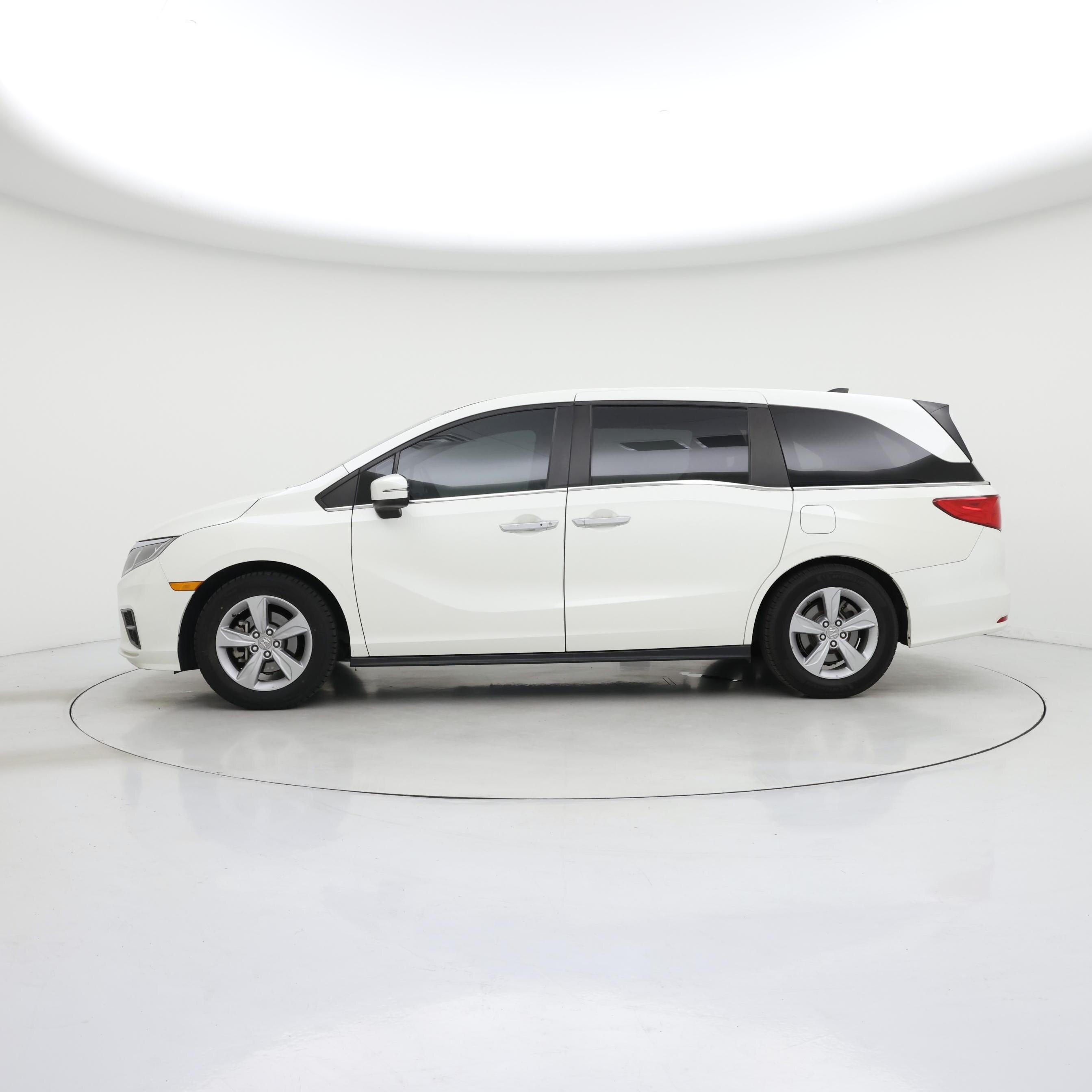 Thumbnail: 2019 Honda Odyssey - 3