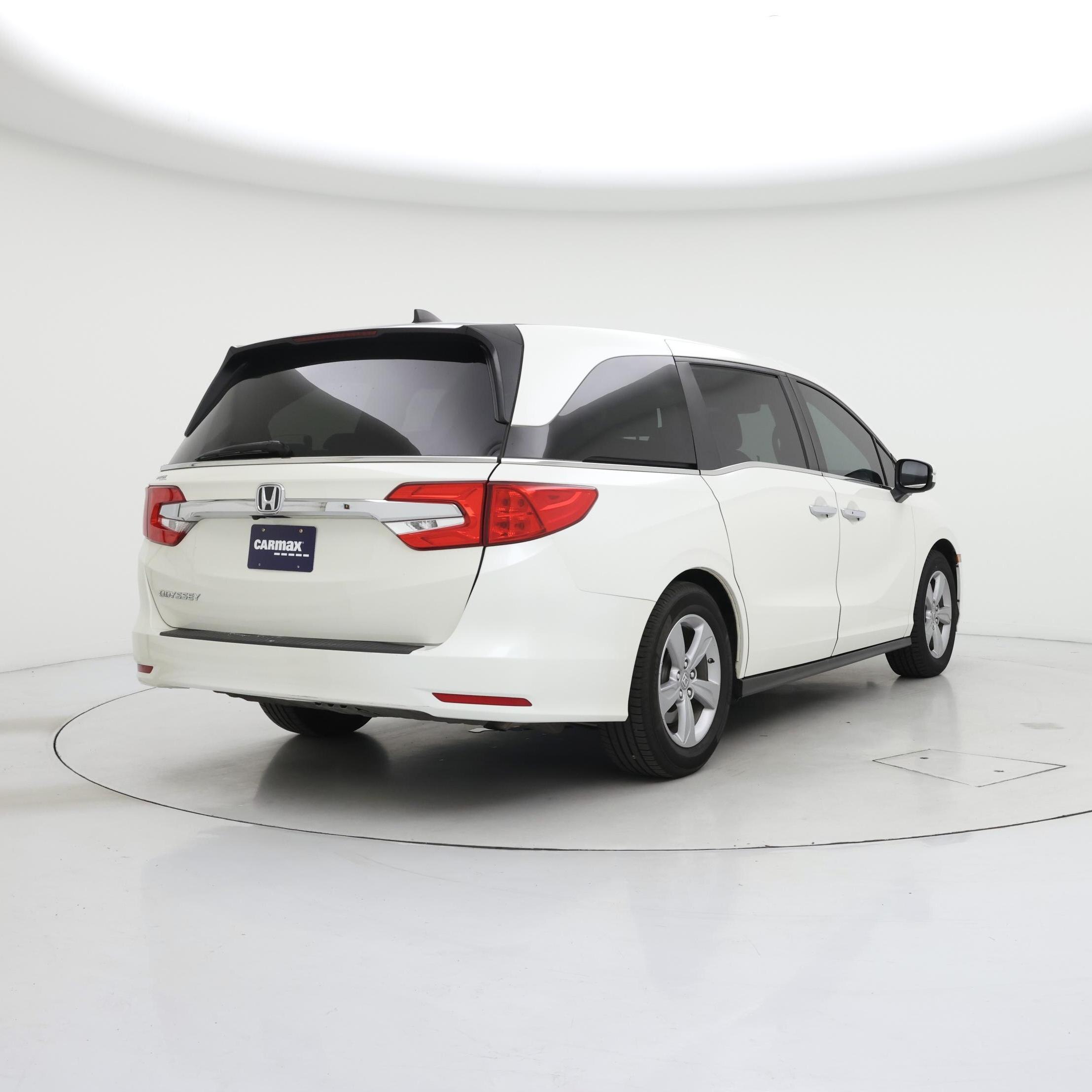 Thumbnail: 2019 Honda Odyssey - 8
