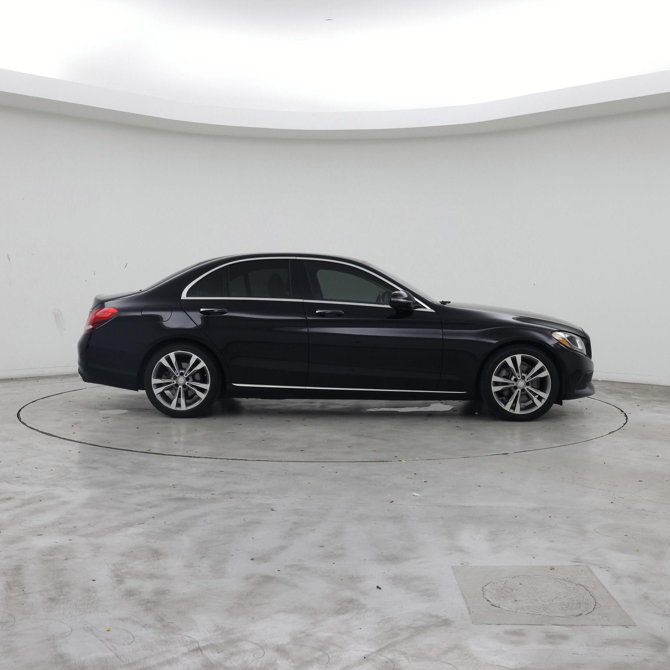 Thumbnail: 2016 Mercedes-Benz C-Class - 7