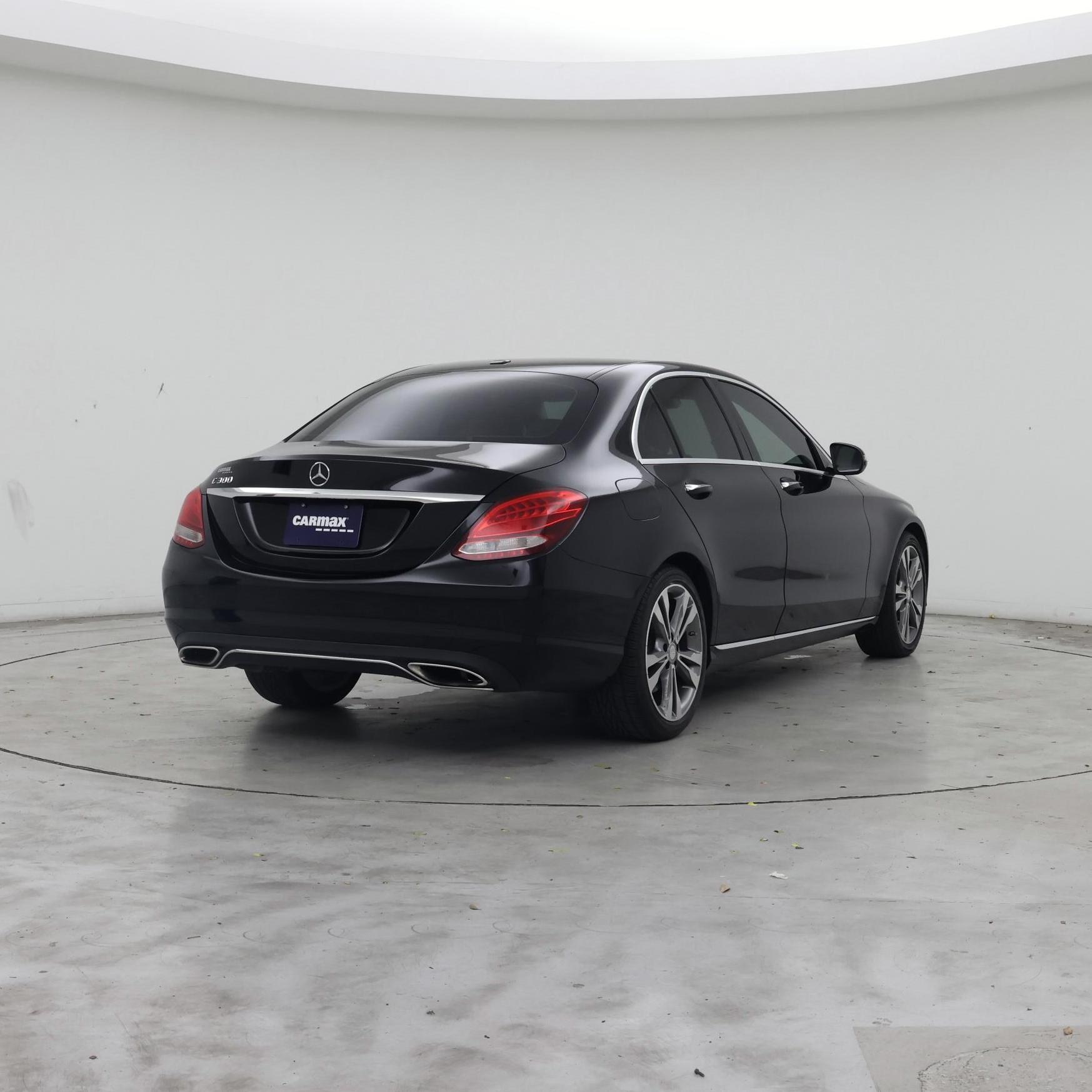 Thumbnail: 2016 Mercedes-Benz C-Class - 8