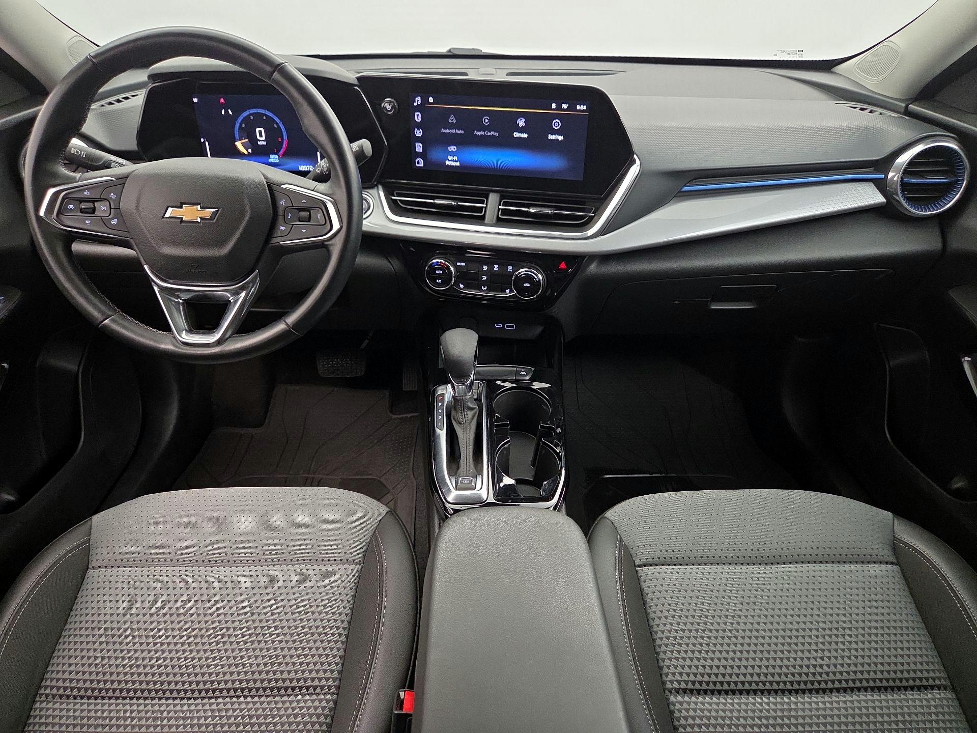 Thumbnail: 2024 Chevrolet Trax - 9