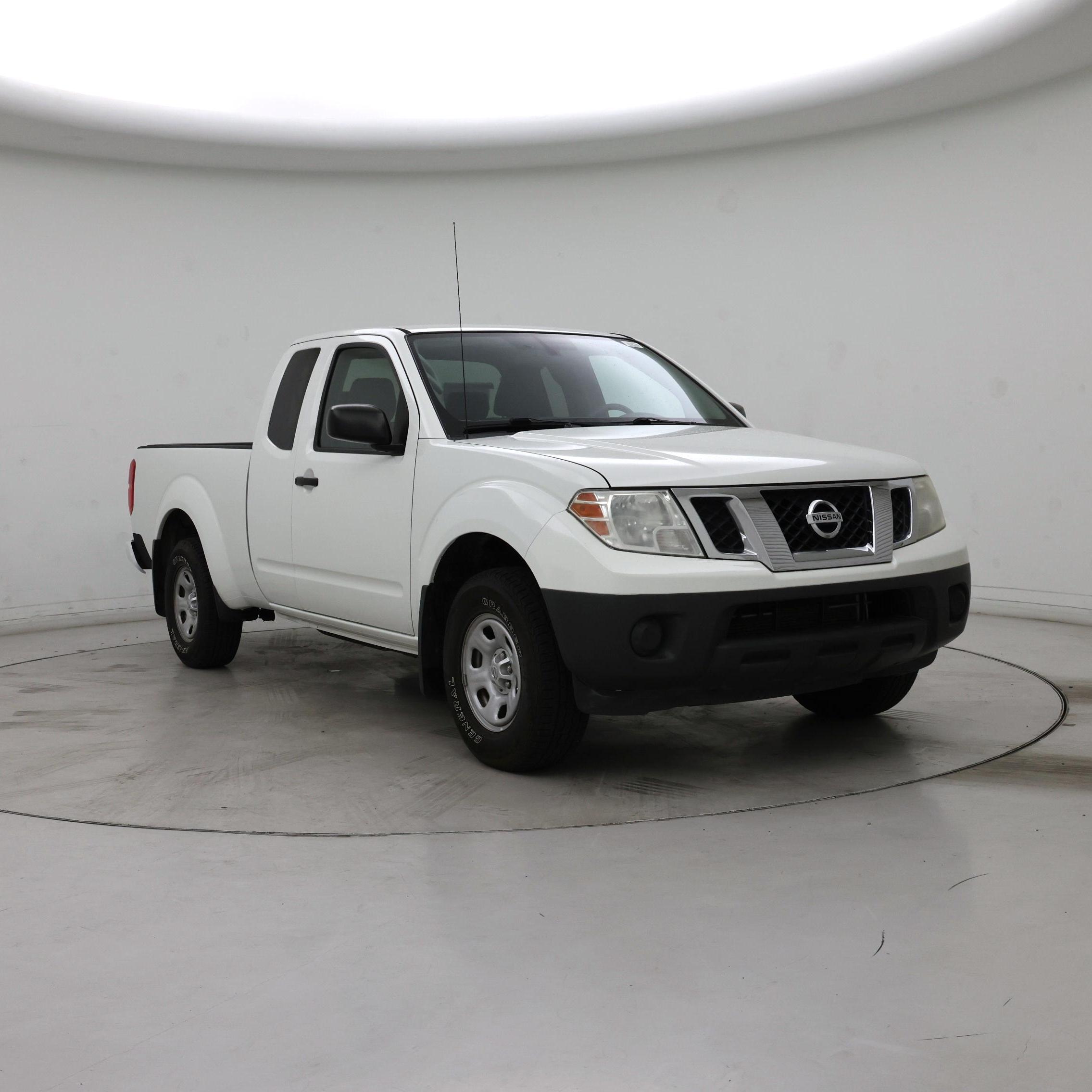 White 2018 Nissan Frontier Pickup Truck 4X2 Automatic