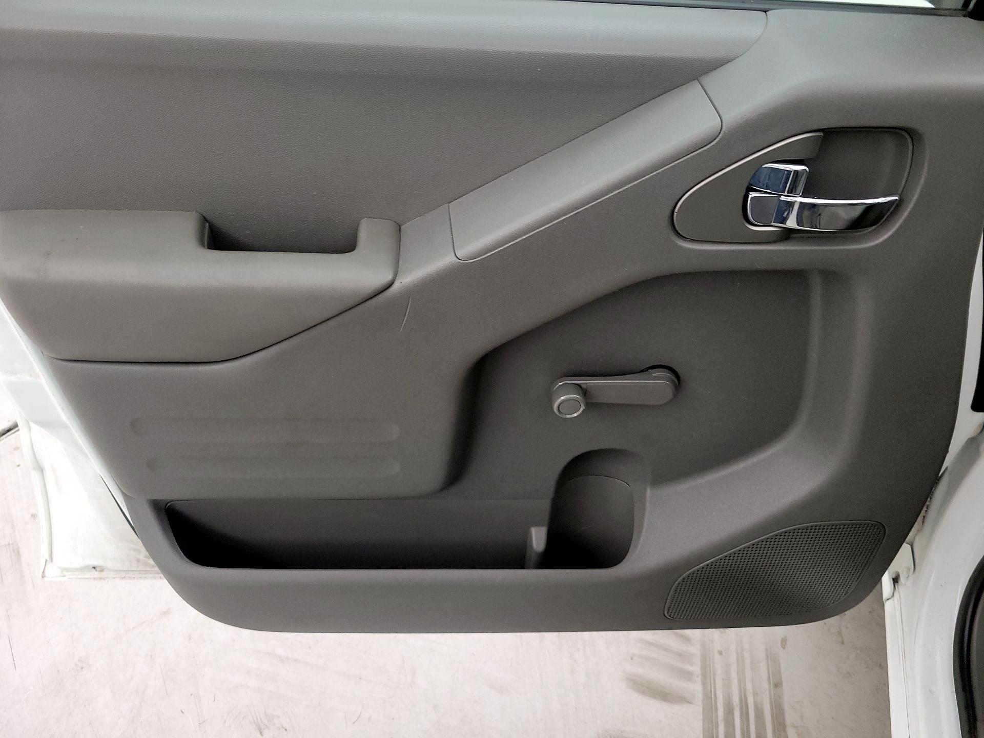 Thumbnail: 2018 Nissan Frontier - 12