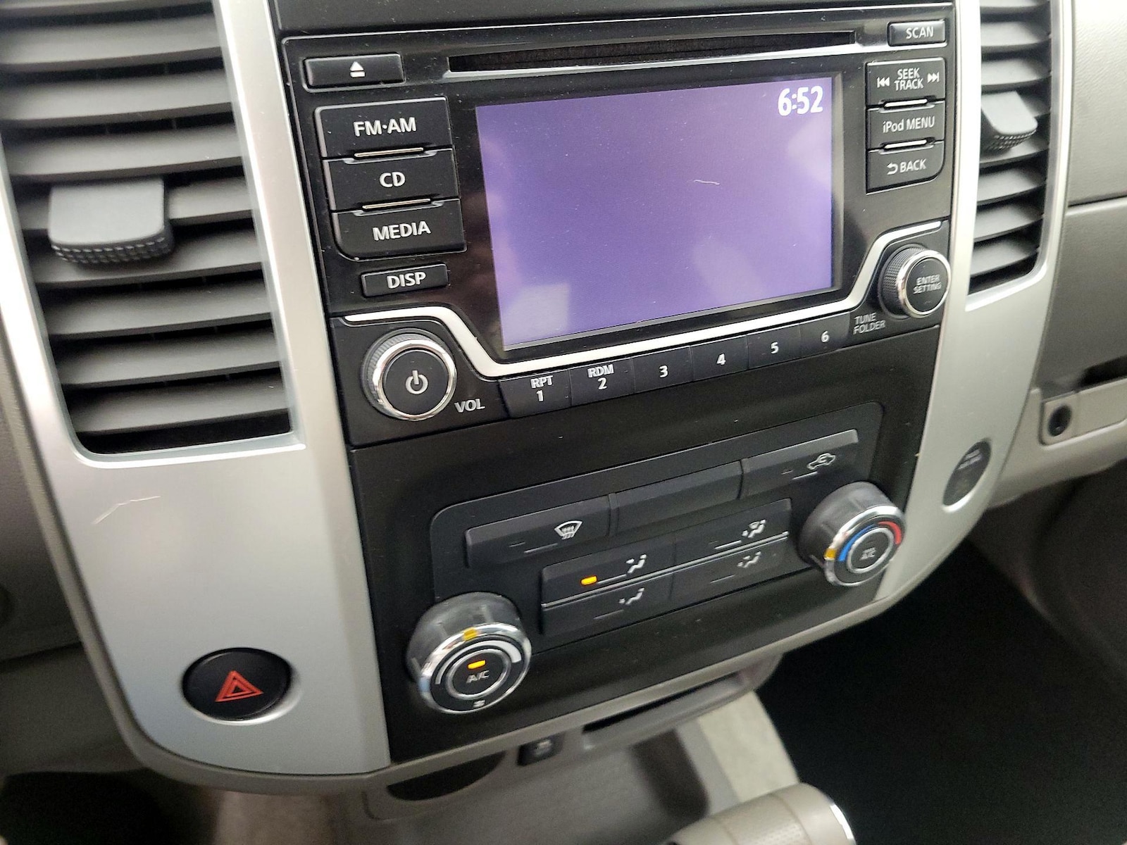 2018 Nissan Frontier S - Photo 14