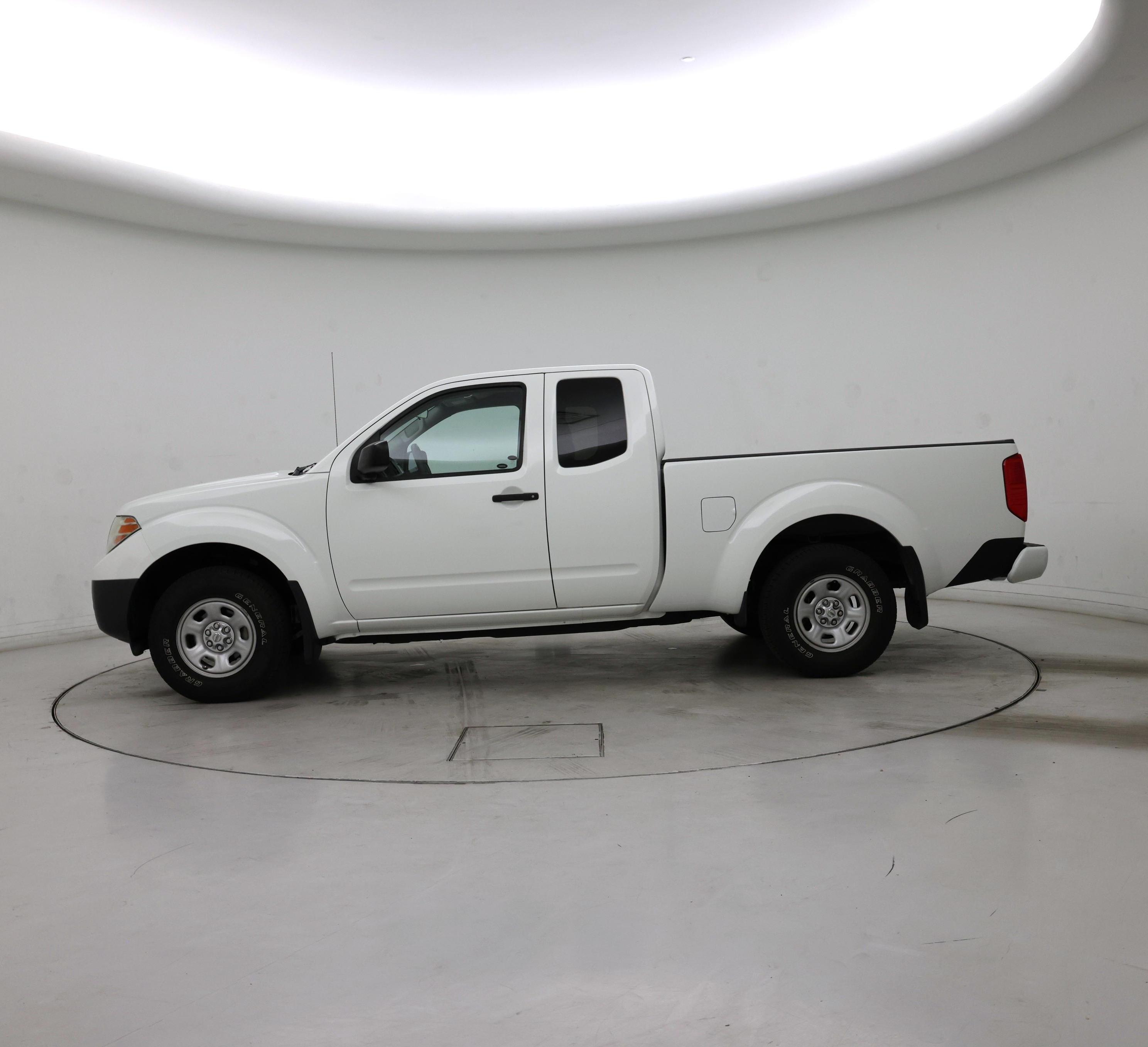 Thumbnail: 2018 Nissan Frontier - 3