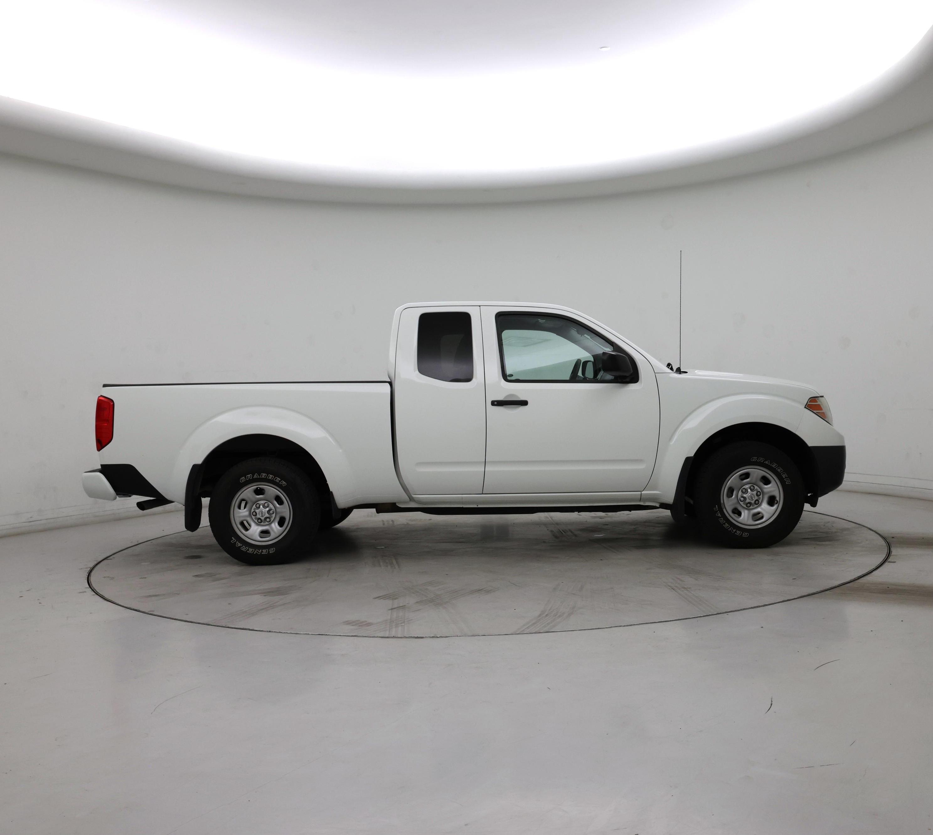 Thumbnail: 2018 Nissan Frontier - 7