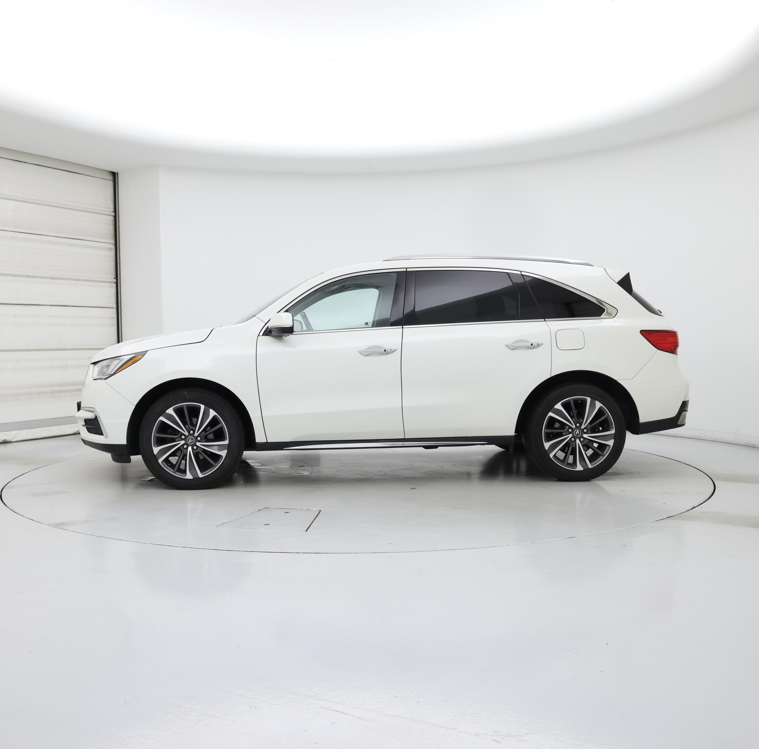 Thumbnail: 2019 Acura MDX - 3