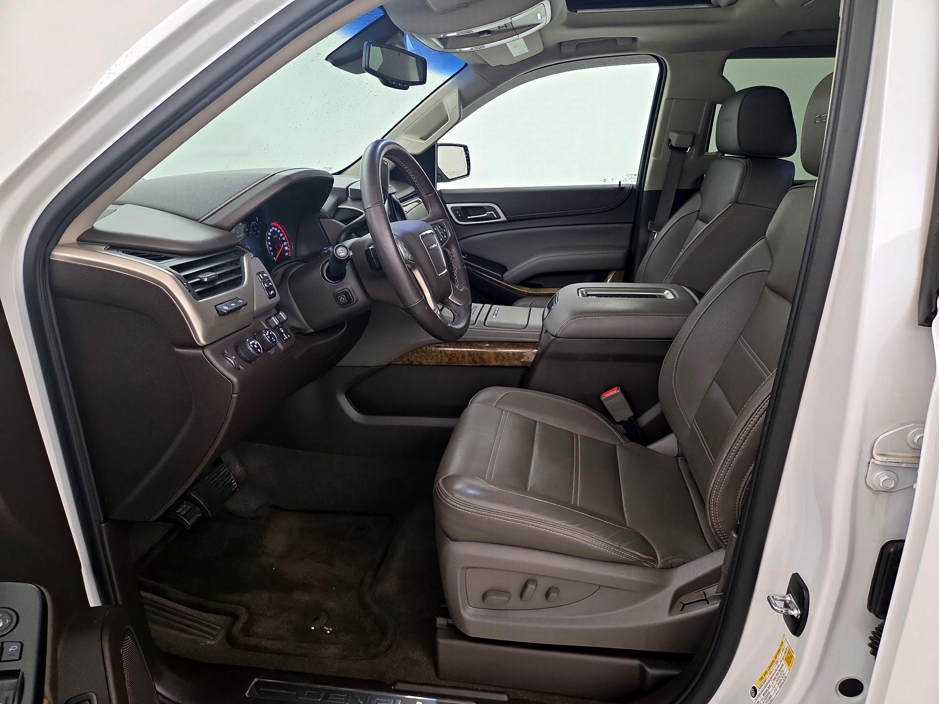Thumbnail: 2016 GMC Yukon - 11