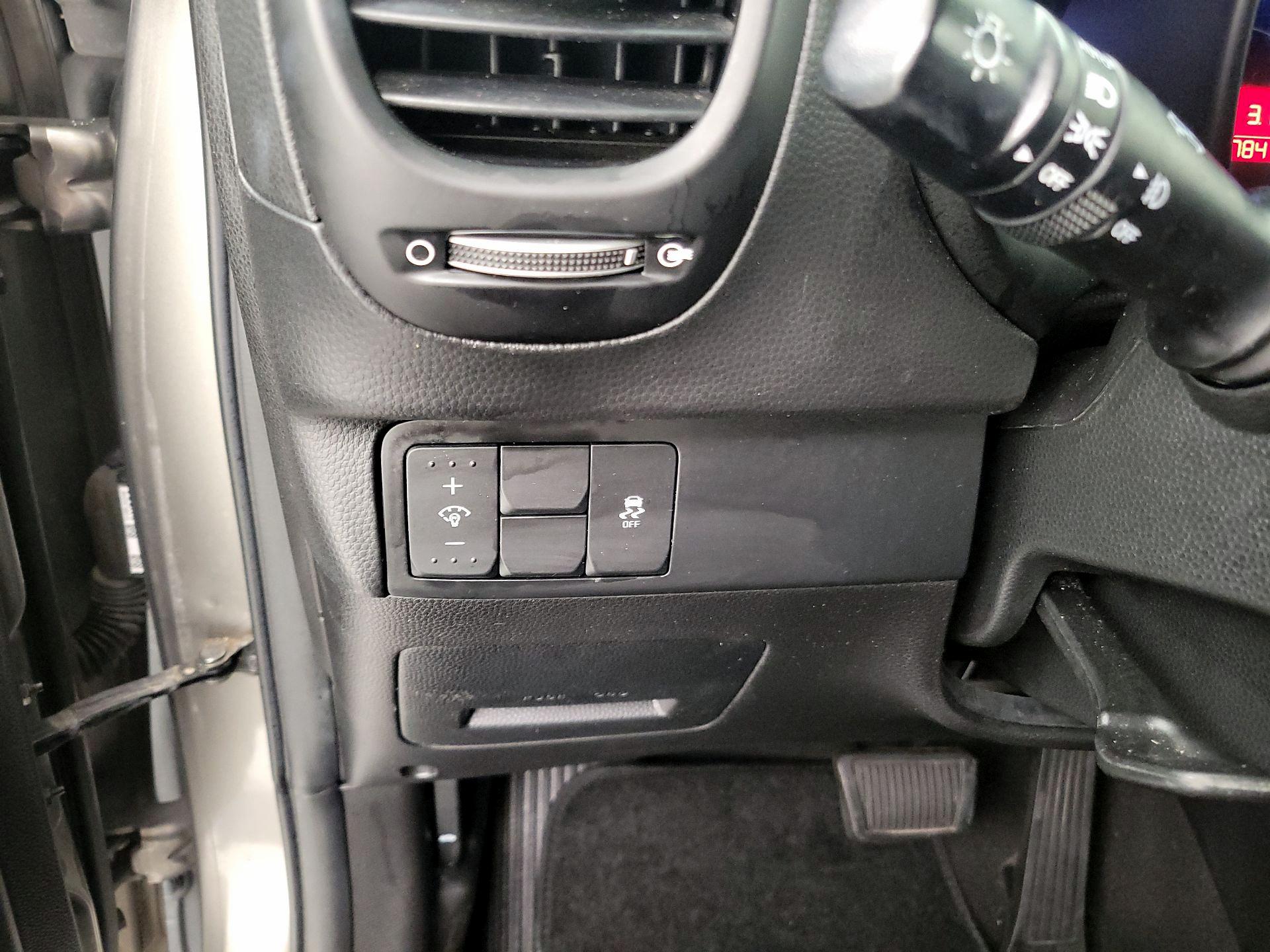 Thumbnail: 2019 Kia Soul - 13