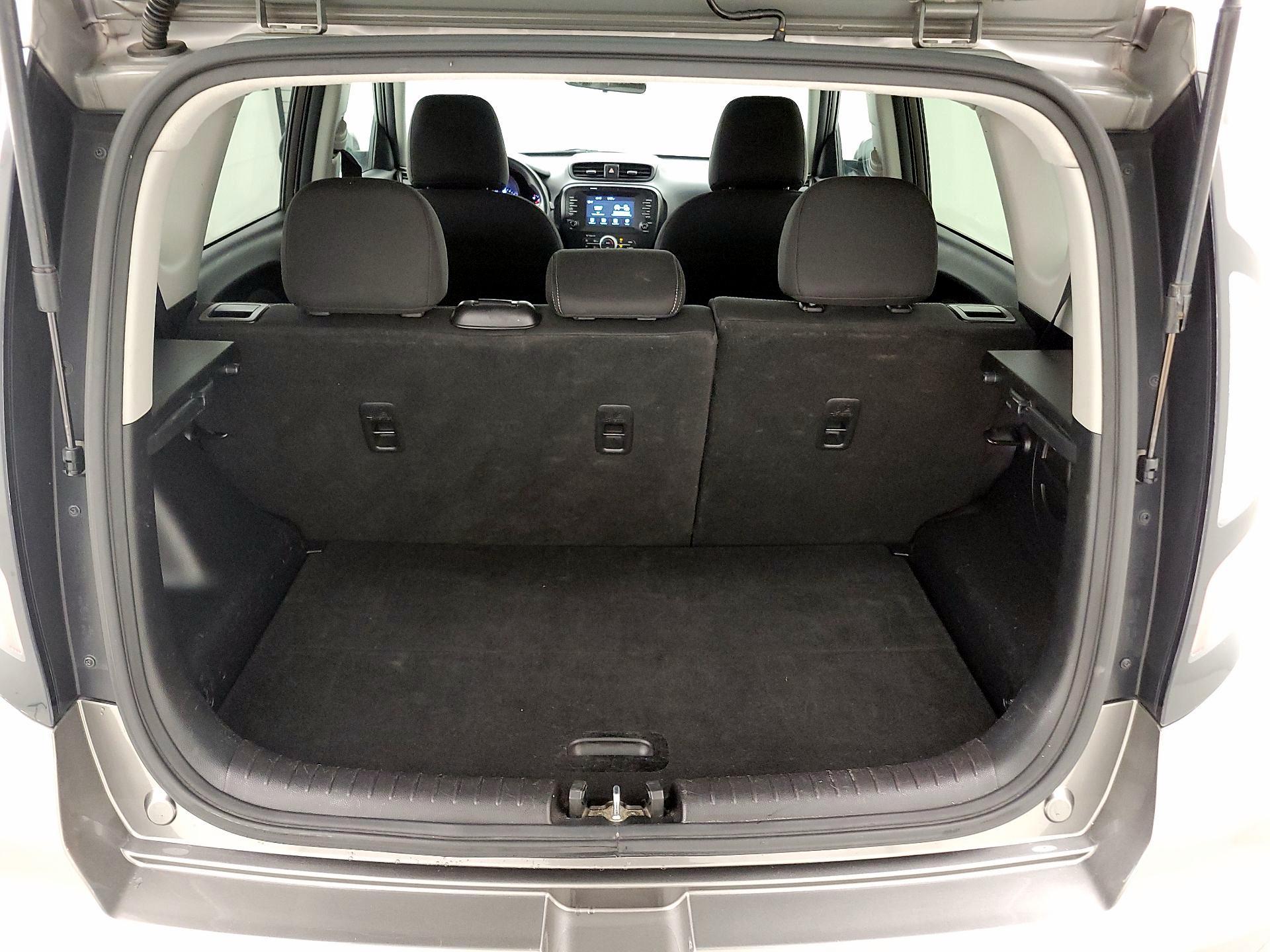 Thumbnail: 2019 Kia Soul - 20