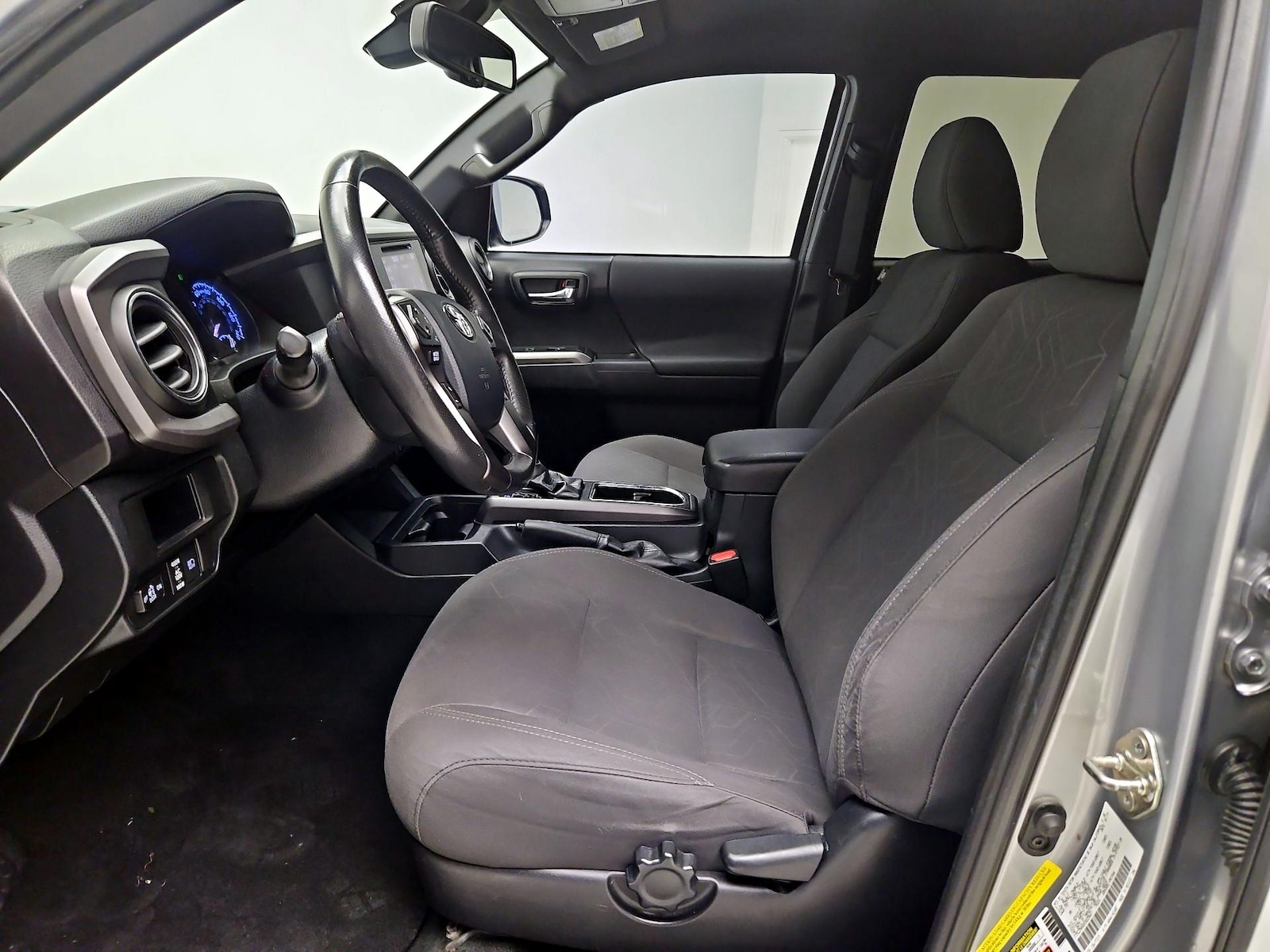2019 Toyota Tacoma TRD Sport - Photo 12