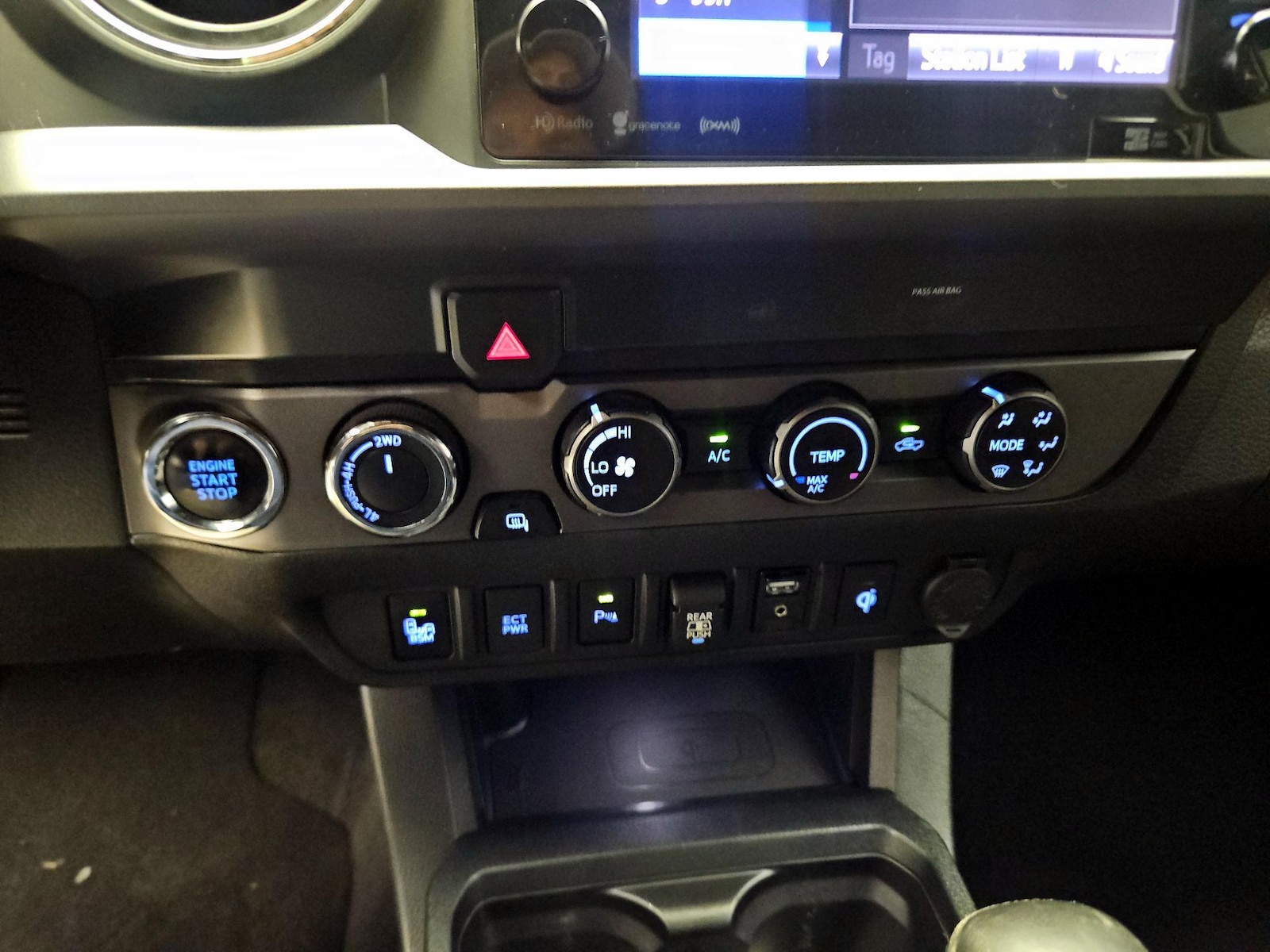 2019 Toyota Tacoma TRD Sport - Photo 17