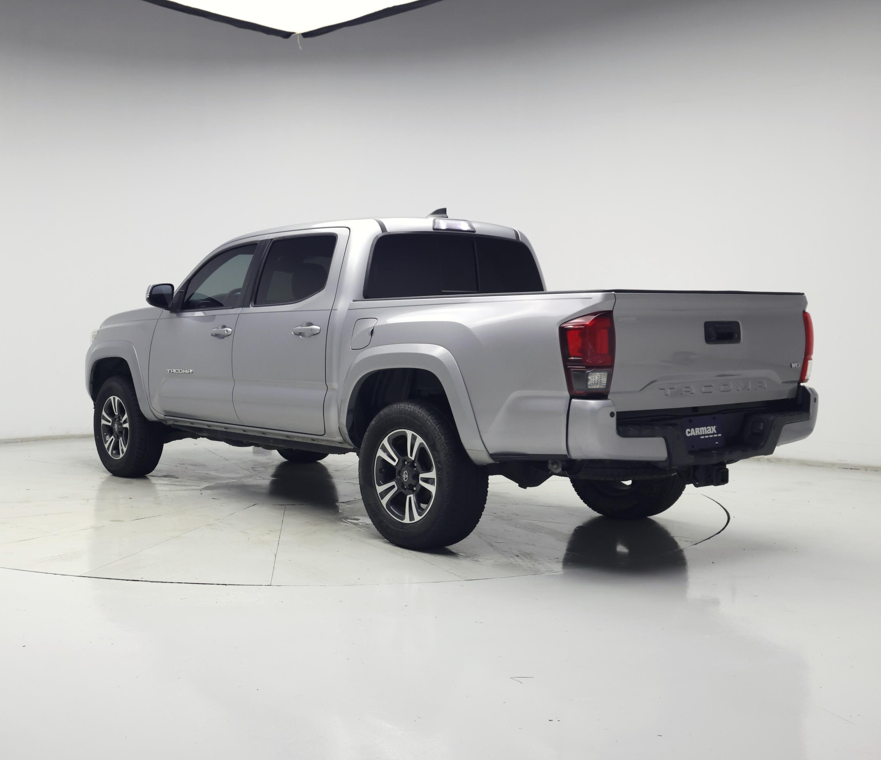 Thumbnail: 2019 Toyota Tacoma - 2