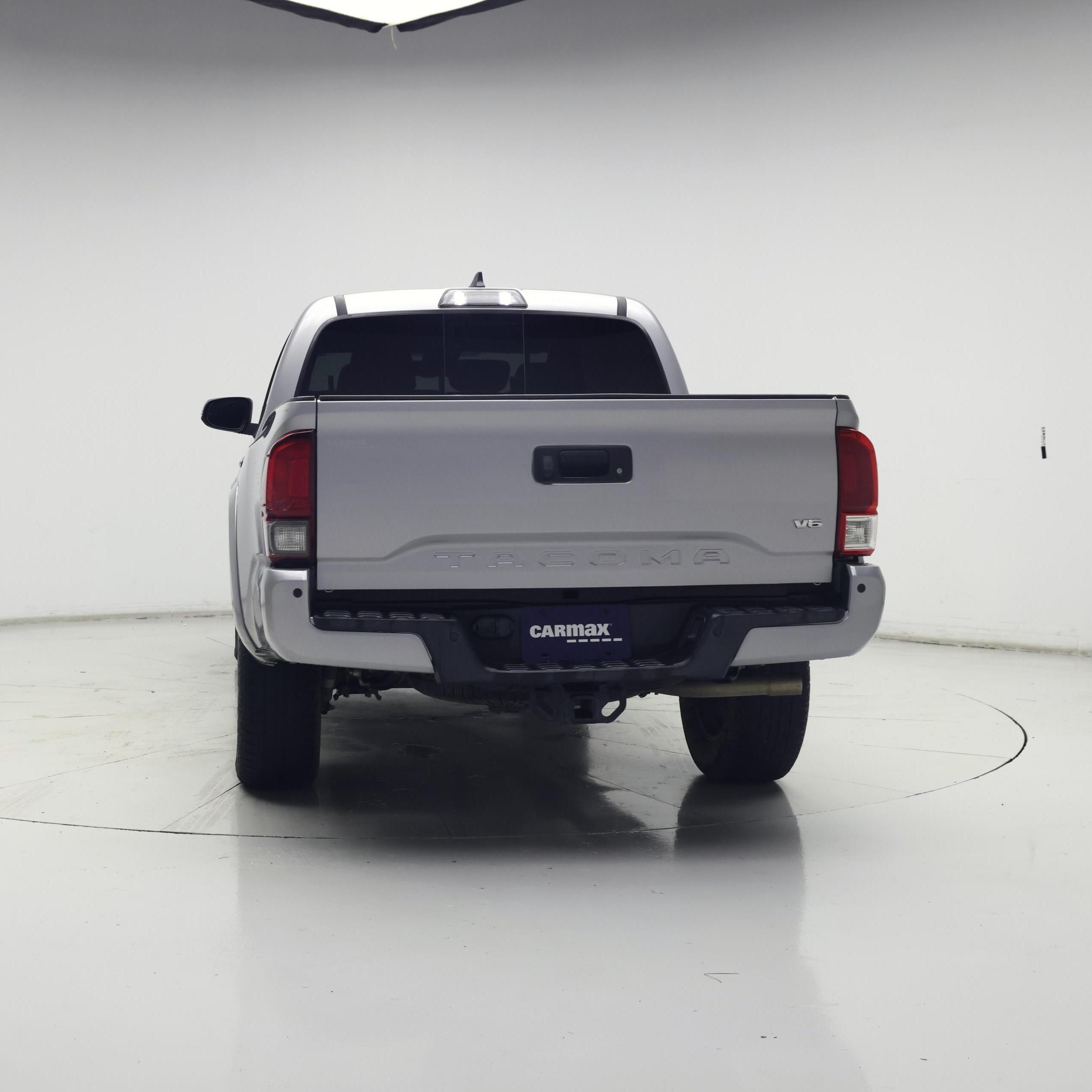 Thumbnail: 2019 Toyota Tacoma - 6