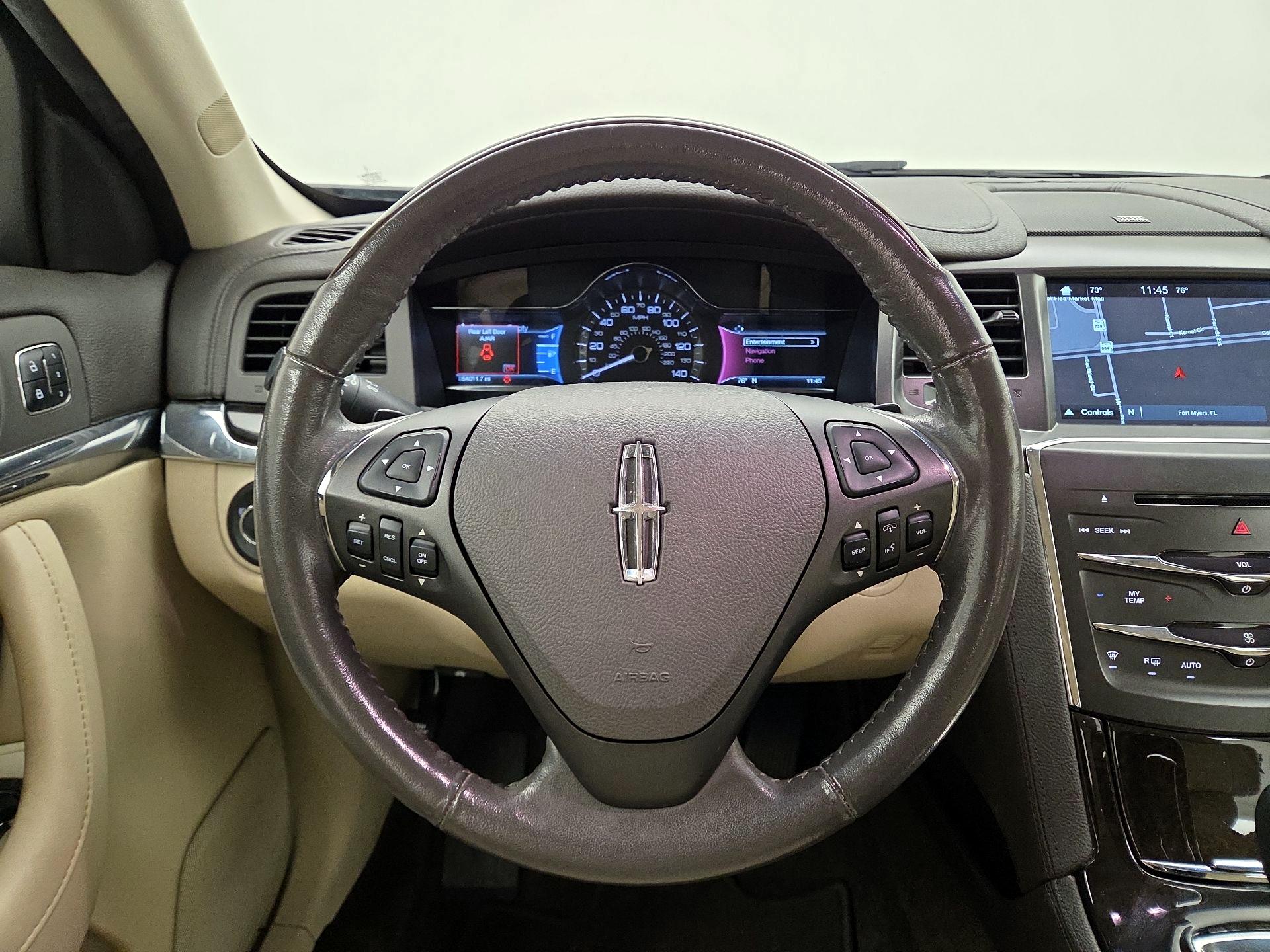 Thumbnail: 2016 Lincoln MKS - 10