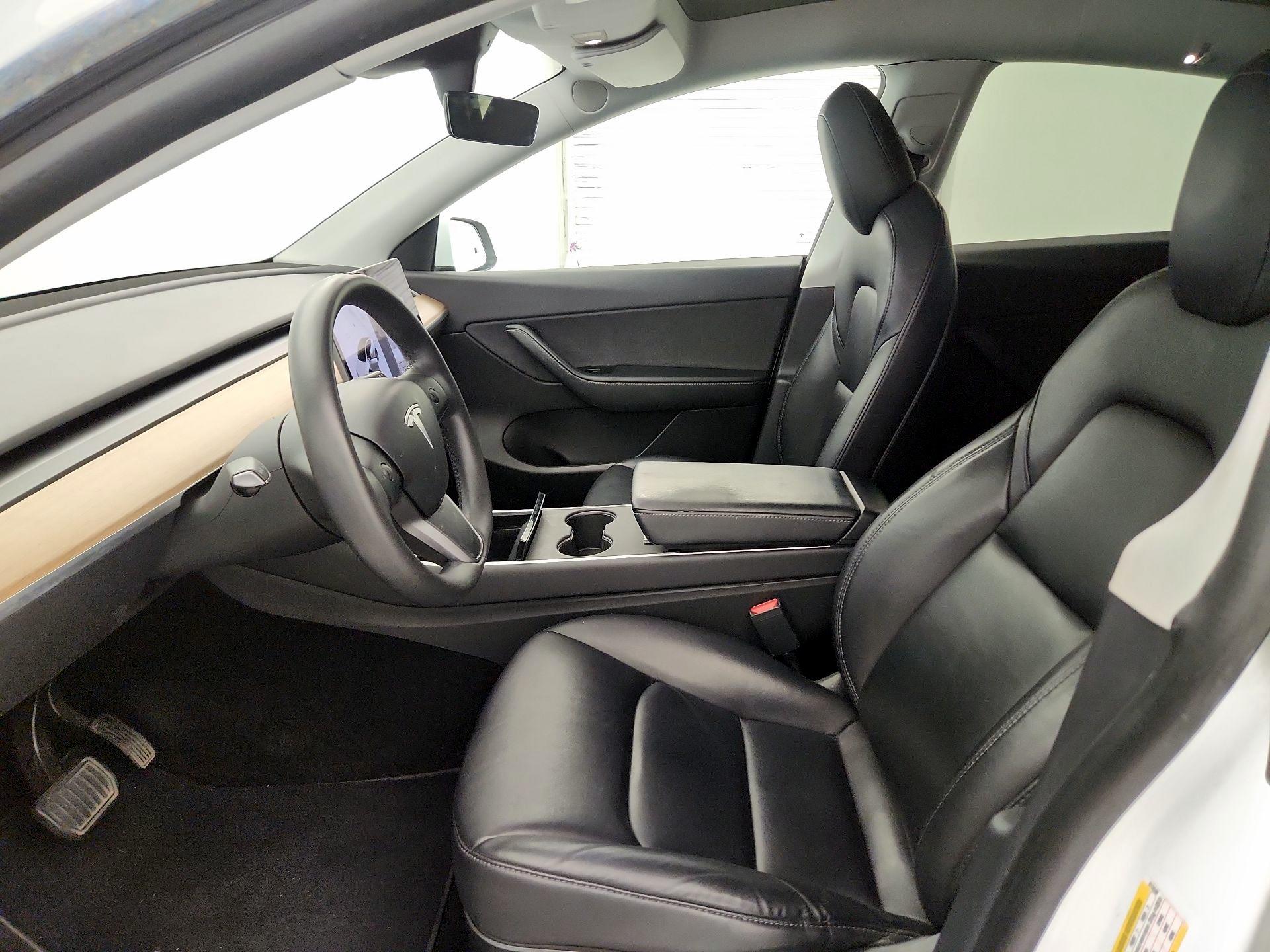 Thumbnail: 2020 Tesla Model Y - 11