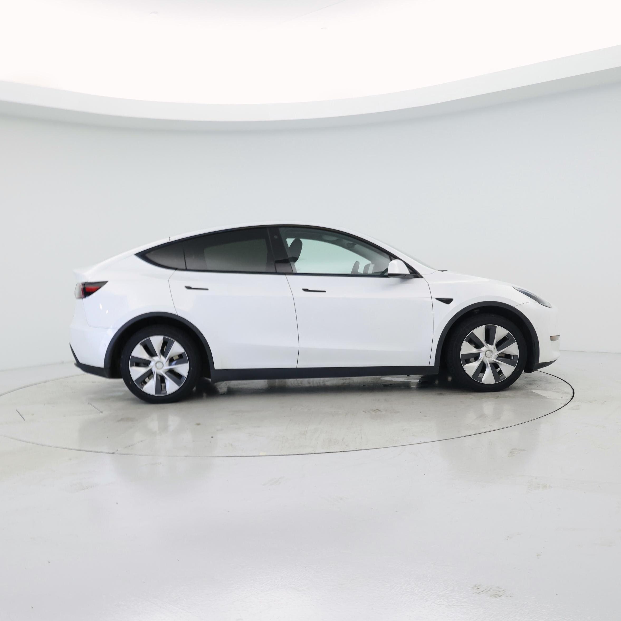 Thumbnail: 2020 Tesla Model Y - 7
