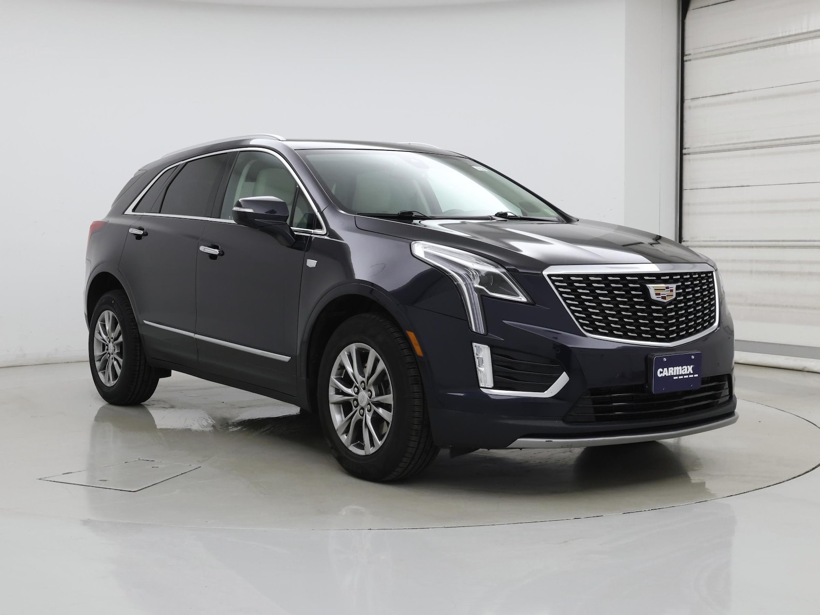 2021 Cadillac XT5 Premium Luxury - Photo 2