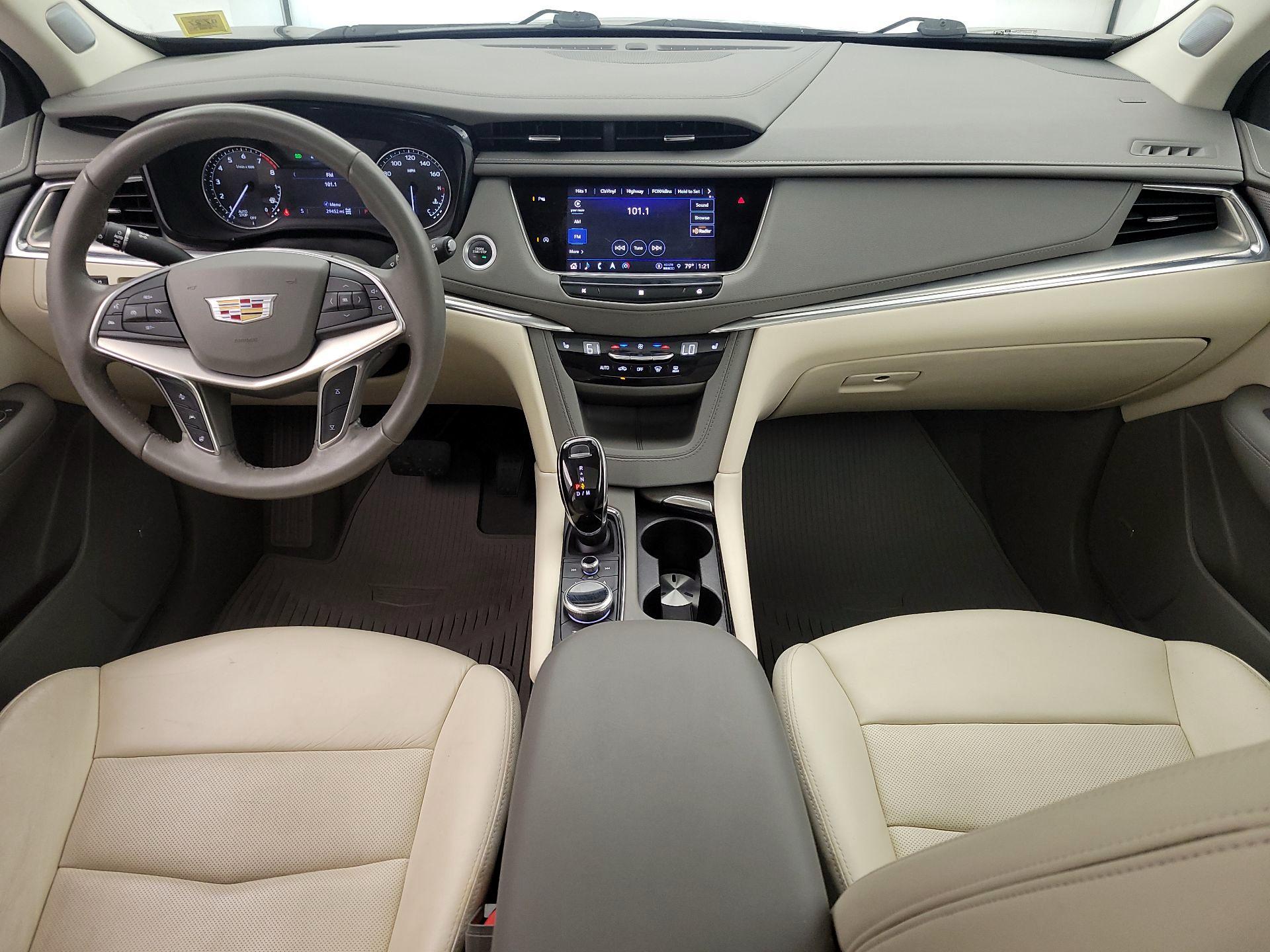 Thumbnail: 2021 Cadillac XT5 - 9