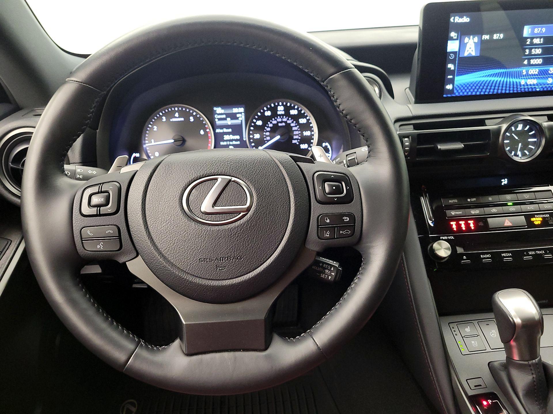 Thumbnail: 2023 Lexus IS - 10