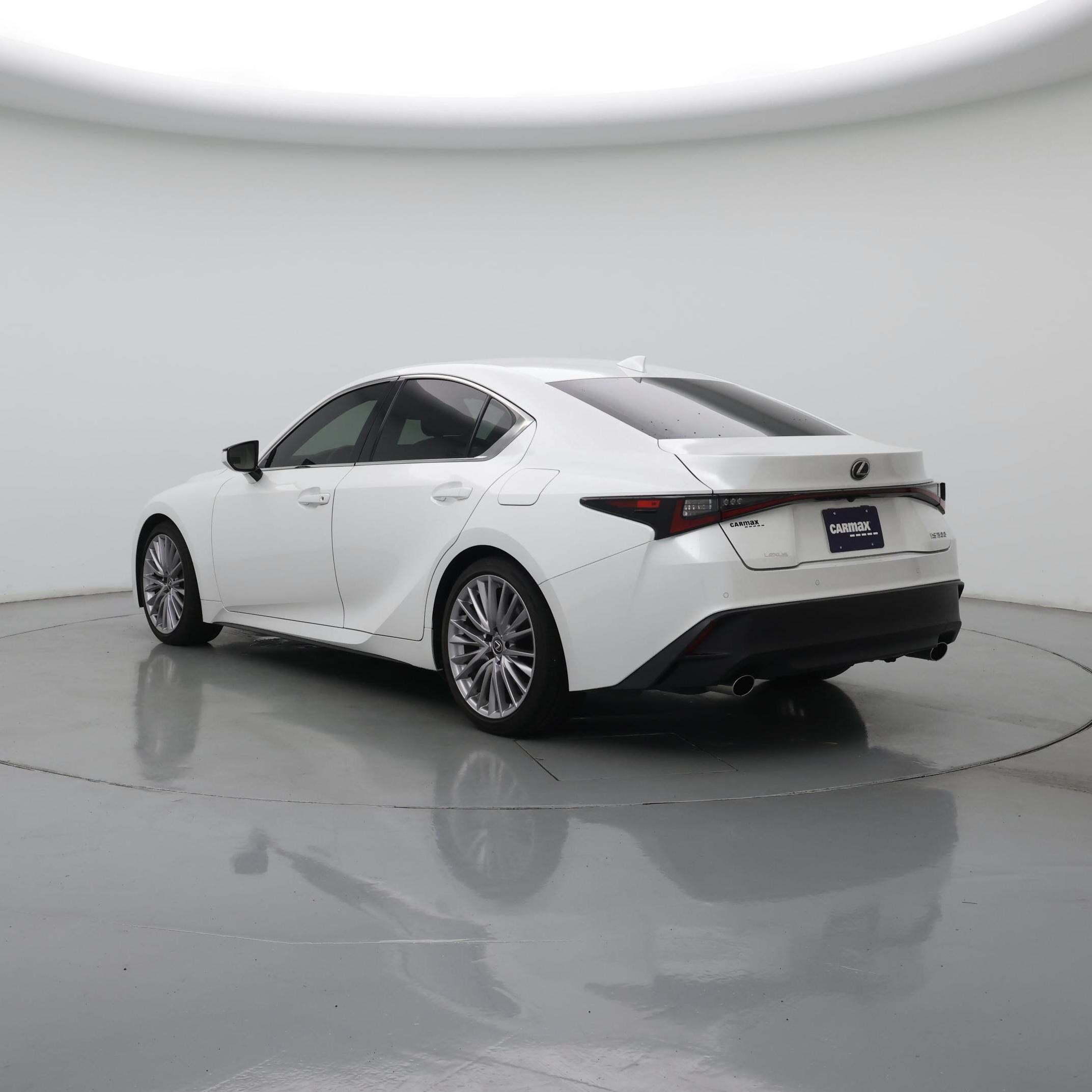 Thumbnail: 2023 Lexus IS - 2