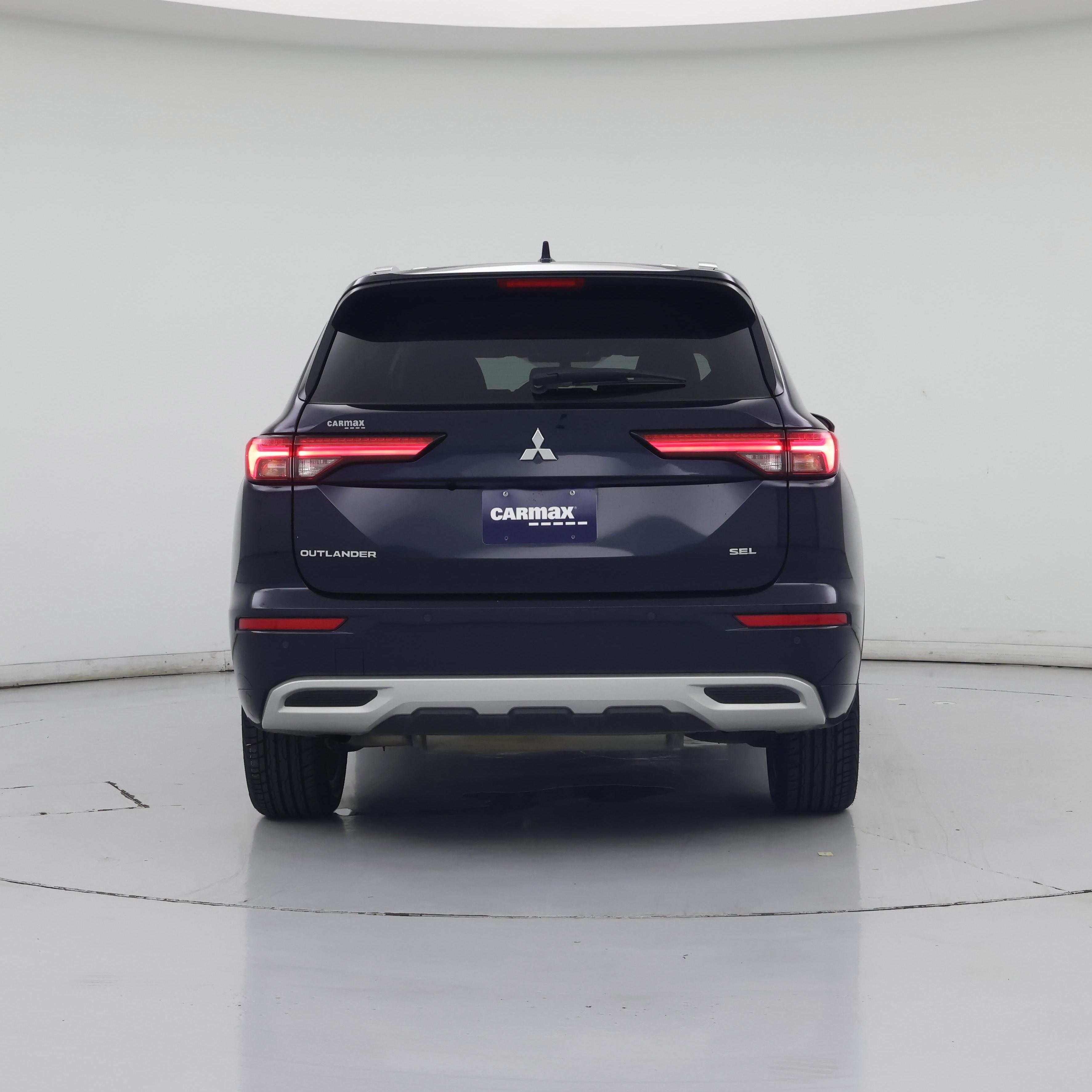 Thumbnail: 2023 Mitsubishi Outlander - 6