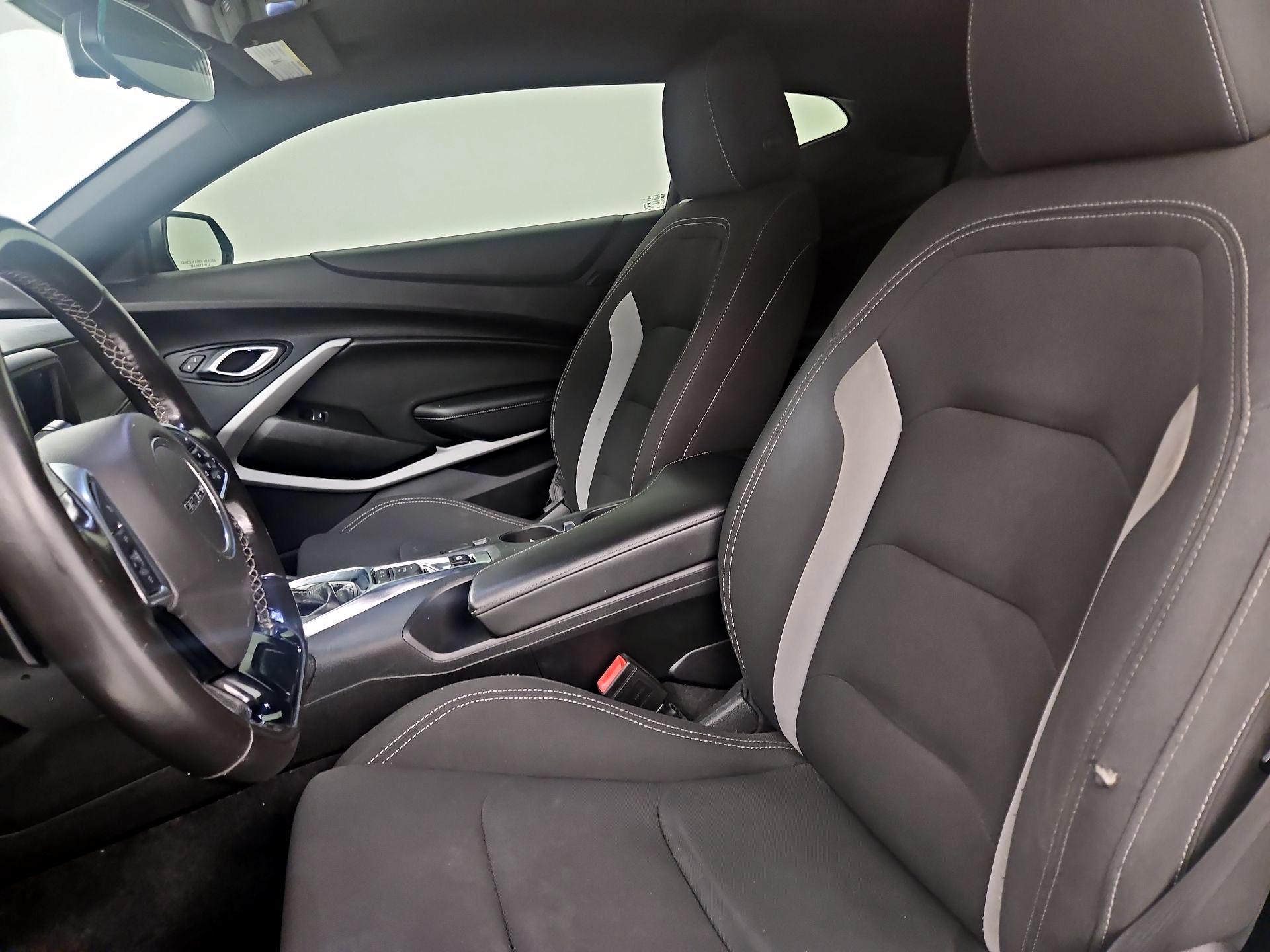 Thumbnail: 2020 Chevrolet Camaro - 11