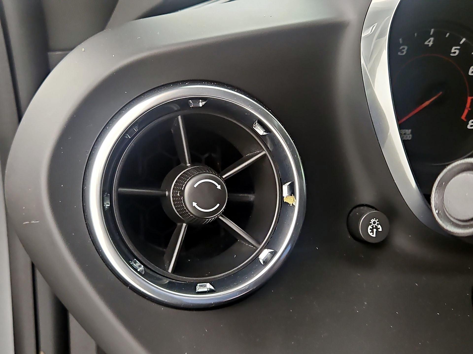 Thumbnail: 2020 Chevrolet Camaro - 13