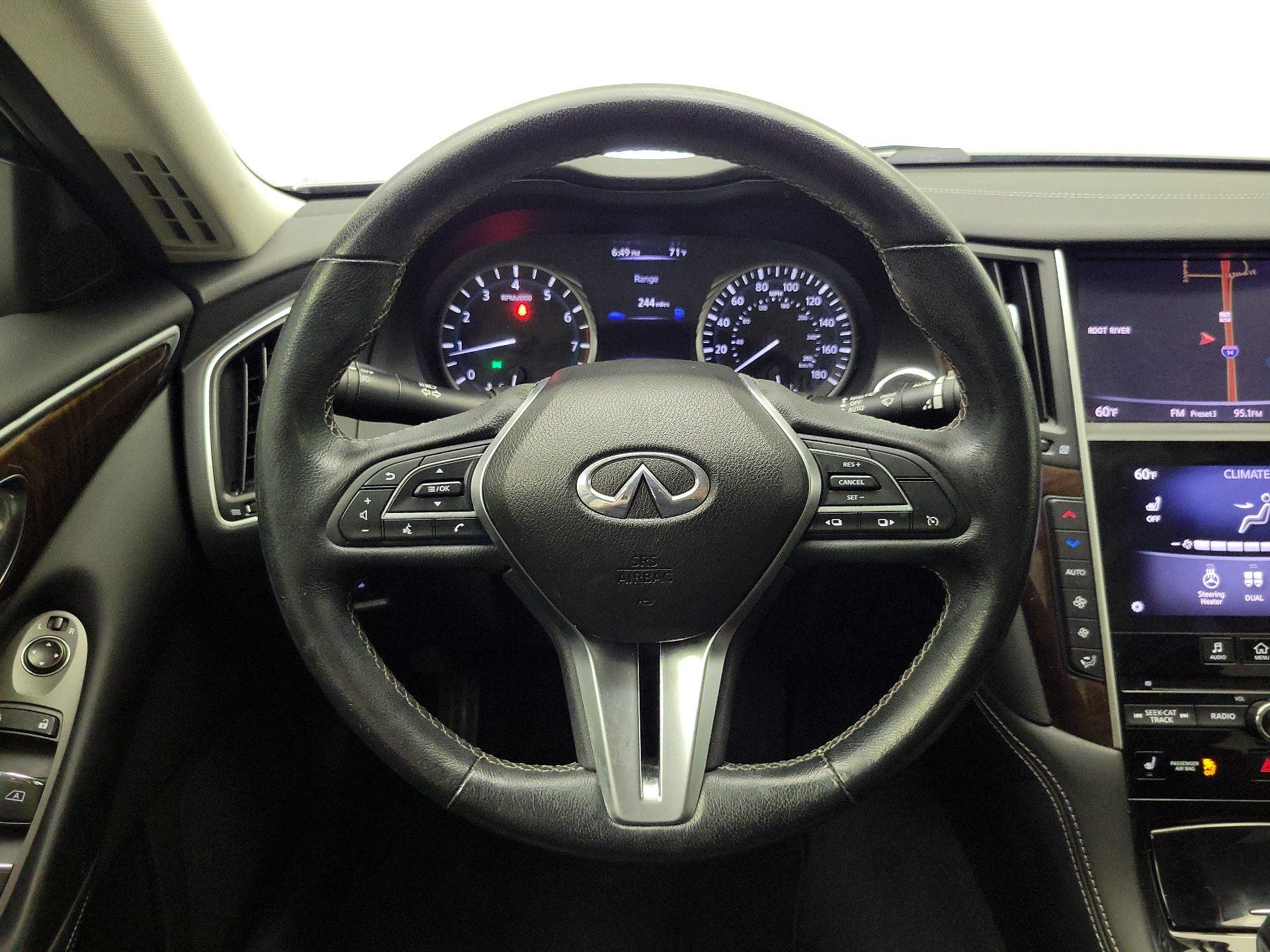 Thumbnail: 2018 INFINITI Q50 - 10