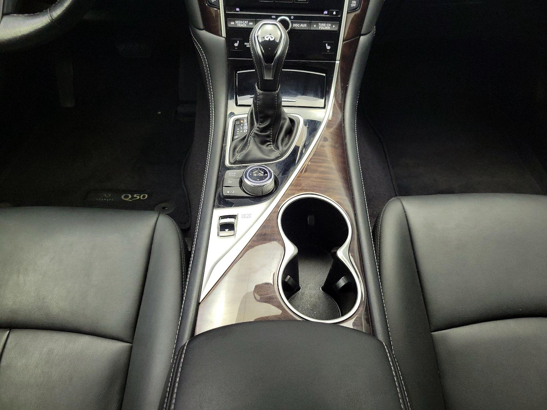 Thumbnail: 2018 INFINITI Q50 - 18