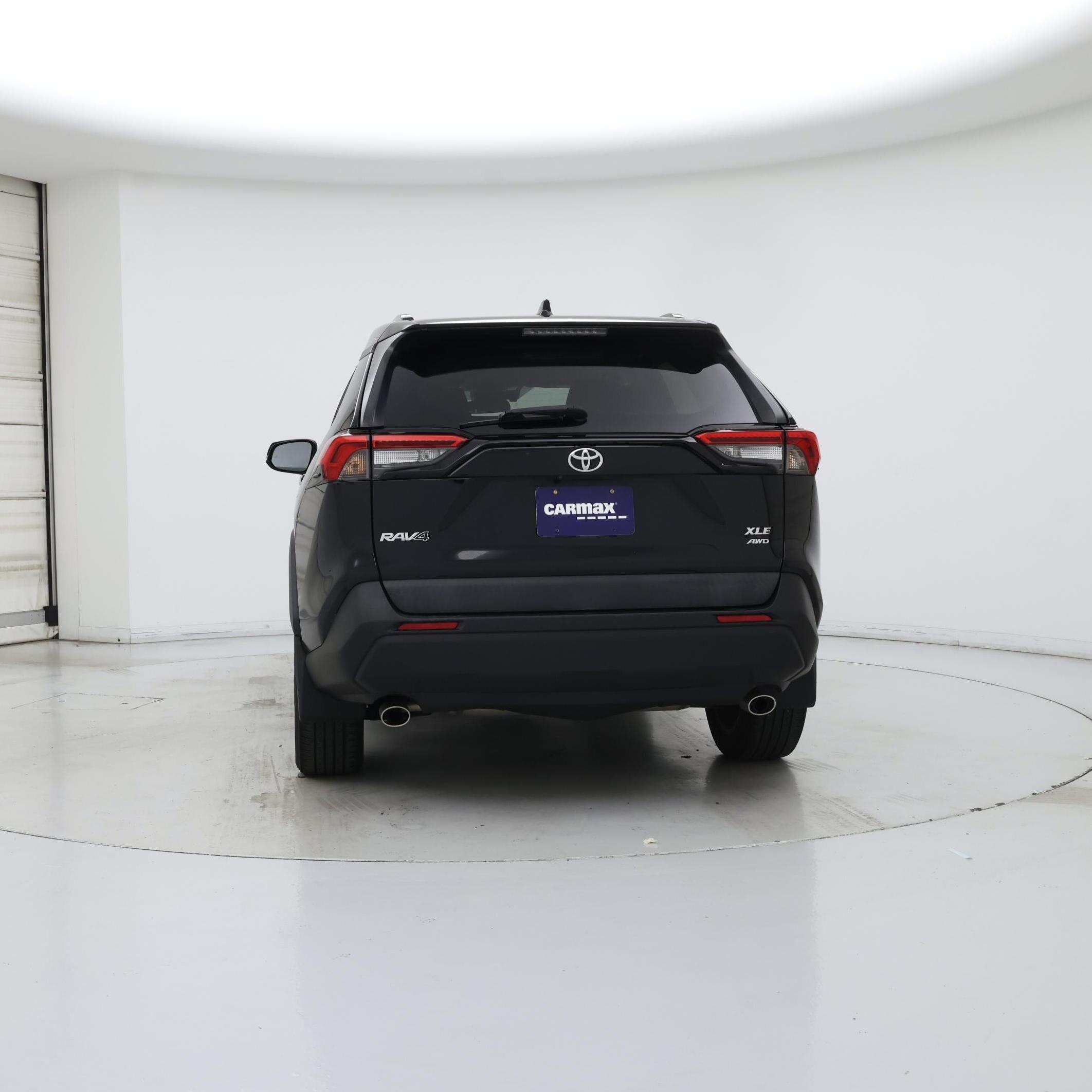 Thumbnail: 2019 Toyota RAV4 - 6