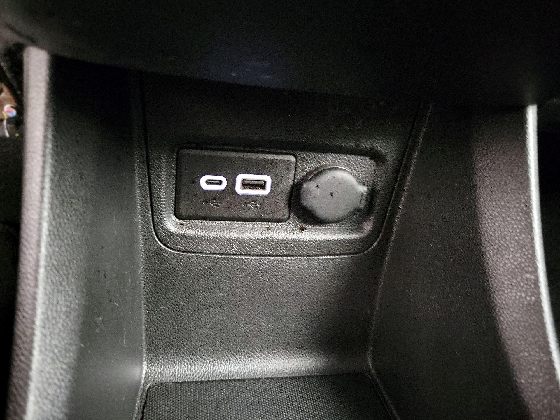 Thumbnail: 2021 Chevrolet Spark - 19