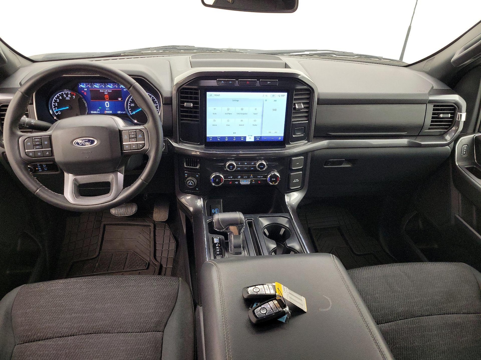 2023 Ford F-150 XLT - Photo 10