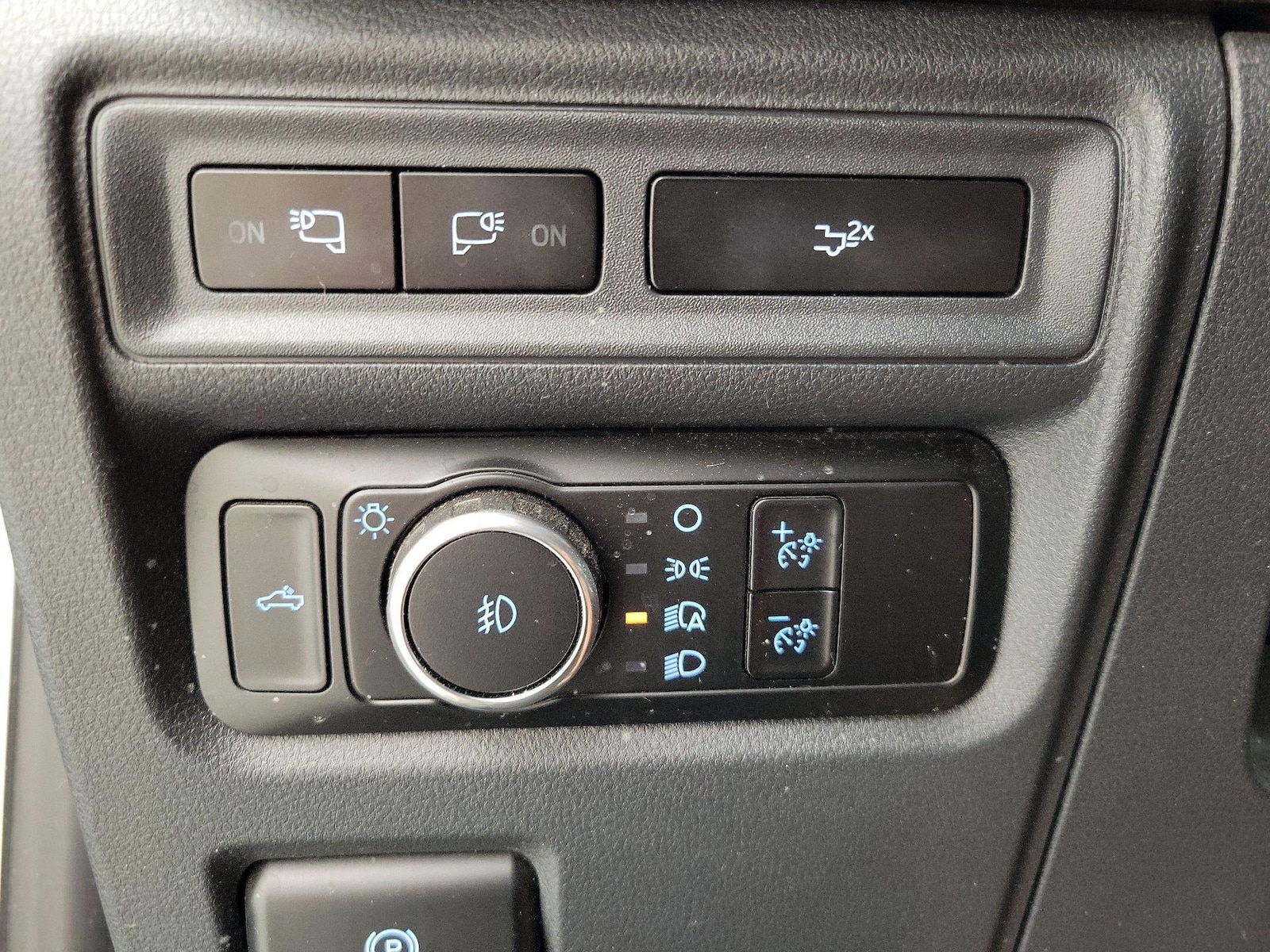 2023 Ford F-150 XLT - Photo 14