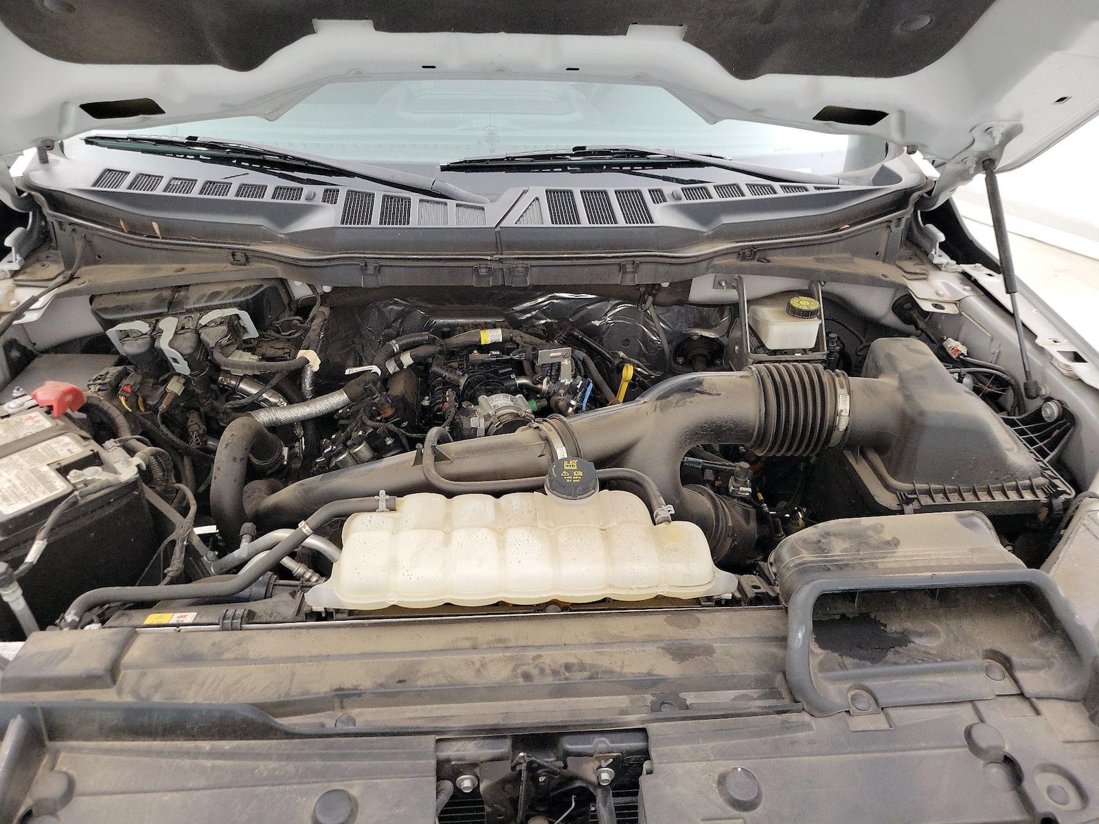 2023 Ford F-150 XLT - Photo 22
