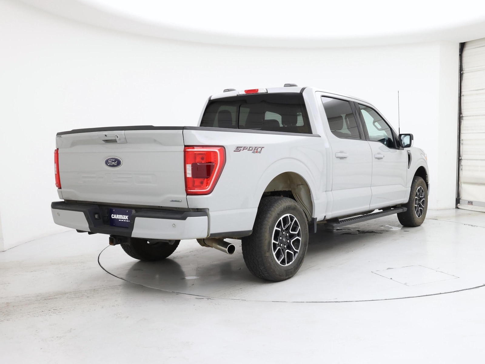 2023 Ford F-150 XLT - Photo 9