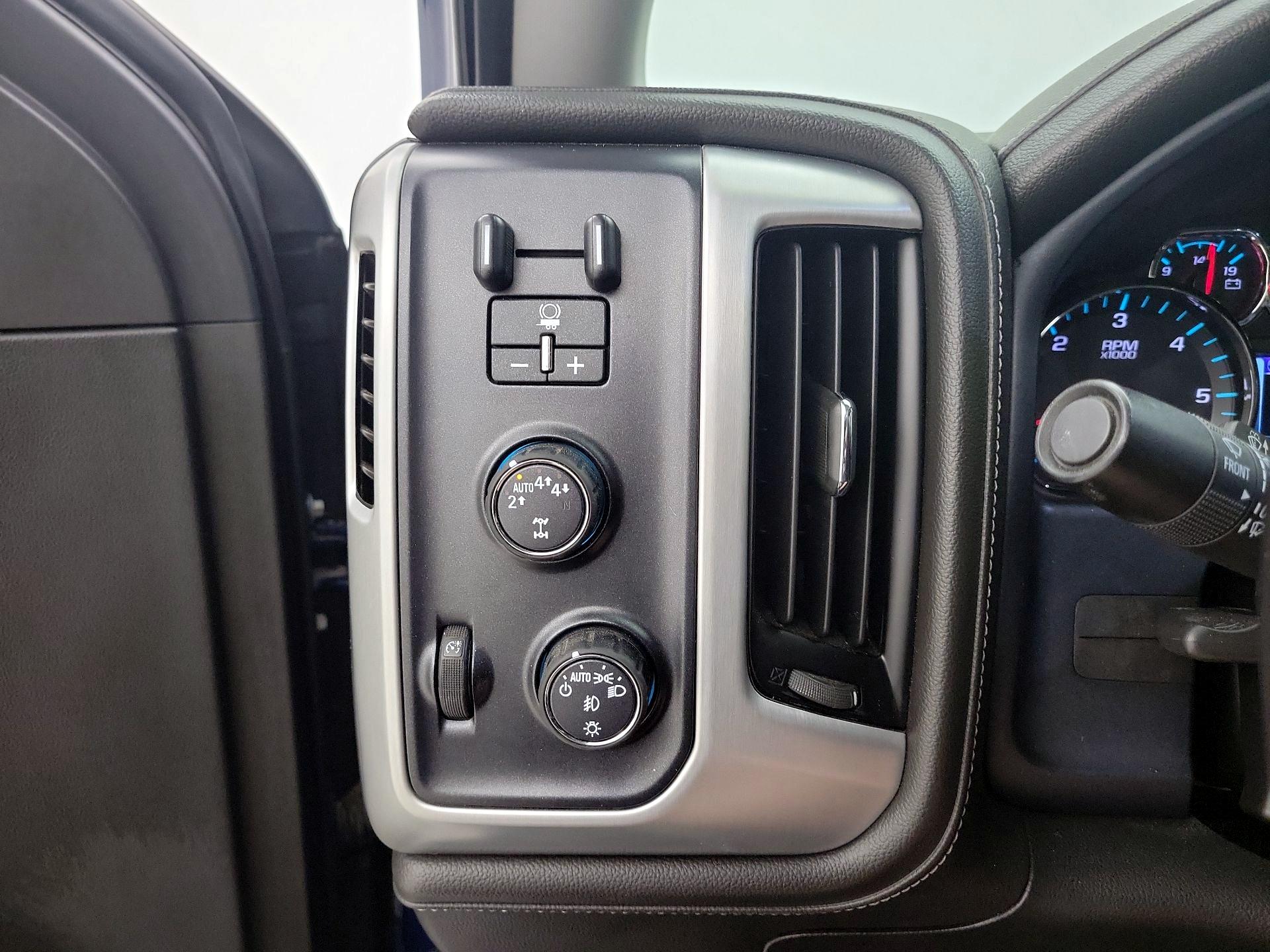 Thumbnail: 2018 GMC Sierra 1500 - 13