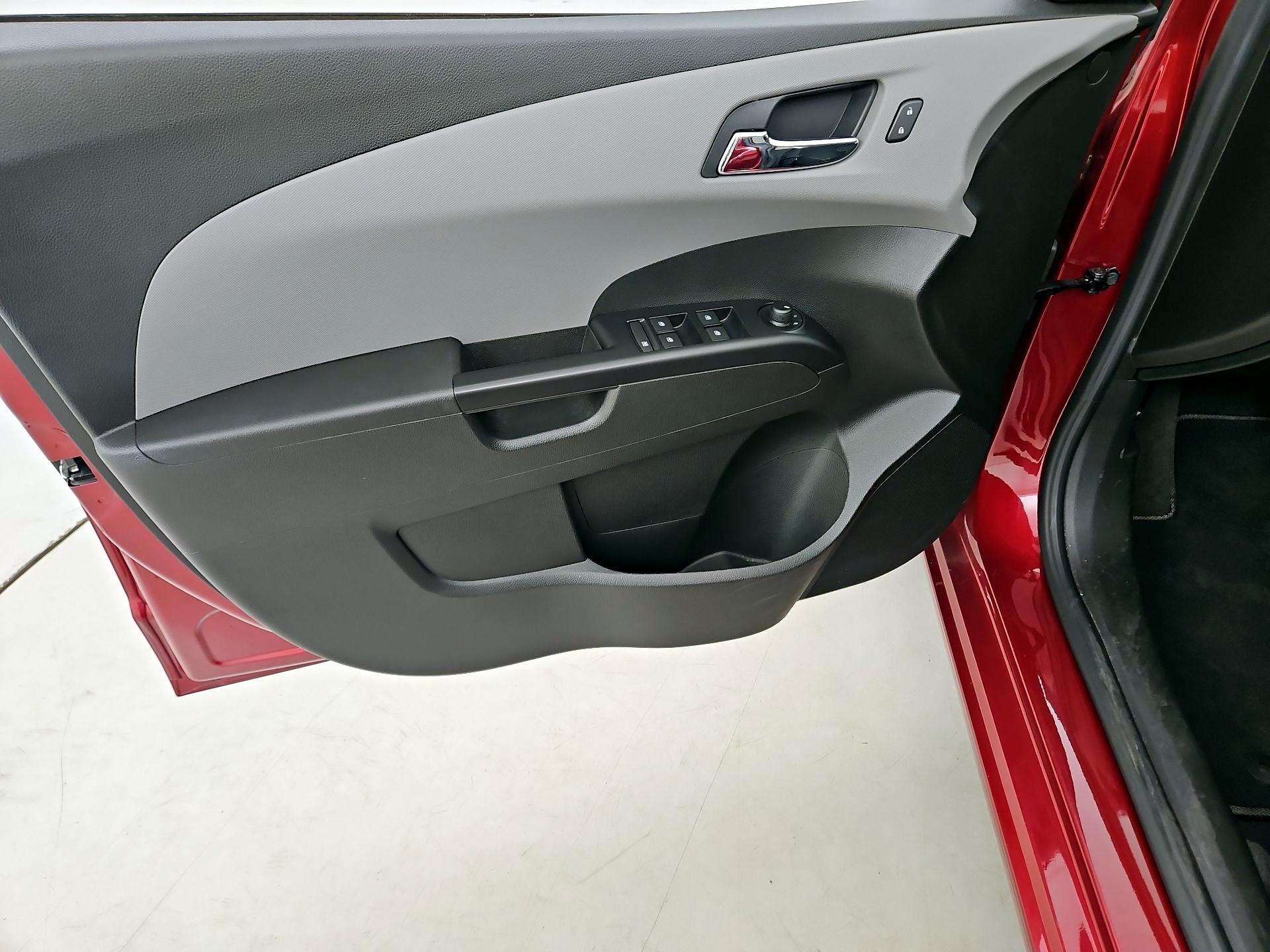 Thumbnail: 2020 Chevrolet Sonic - 12