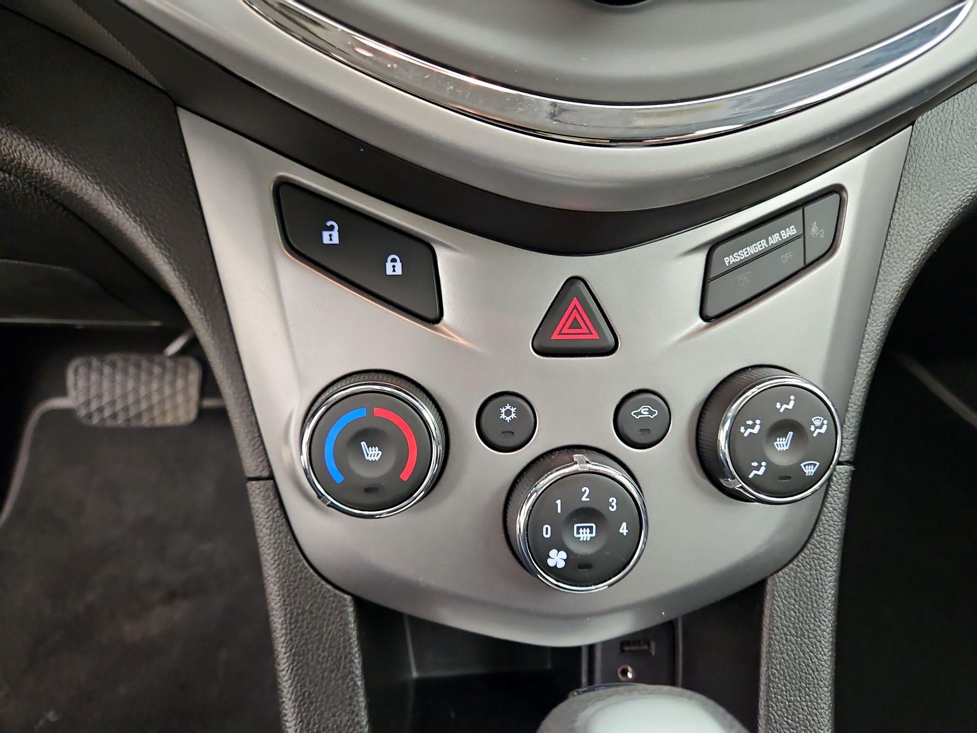 Thumbnail: 2020 Chevrolet Sonic - 16