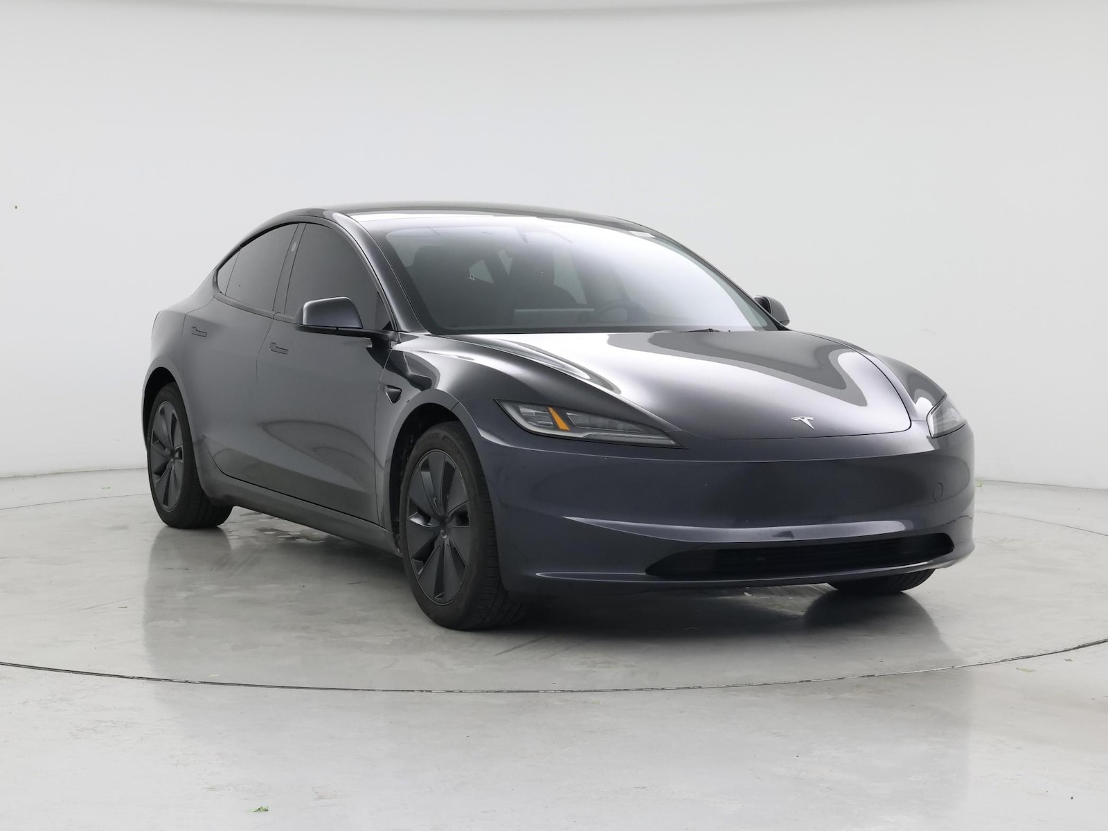 2025 Tesla Model 3 Long Range - Photo 2