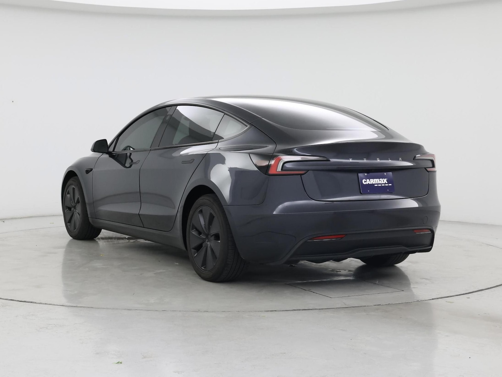 2025 Tesla Model 3 Long Range - Photo 3