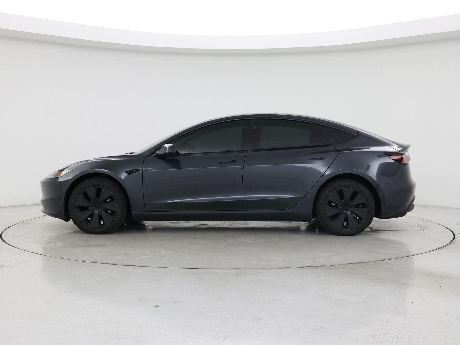 2025 Tesla Model 3 Long Range - Photo 4