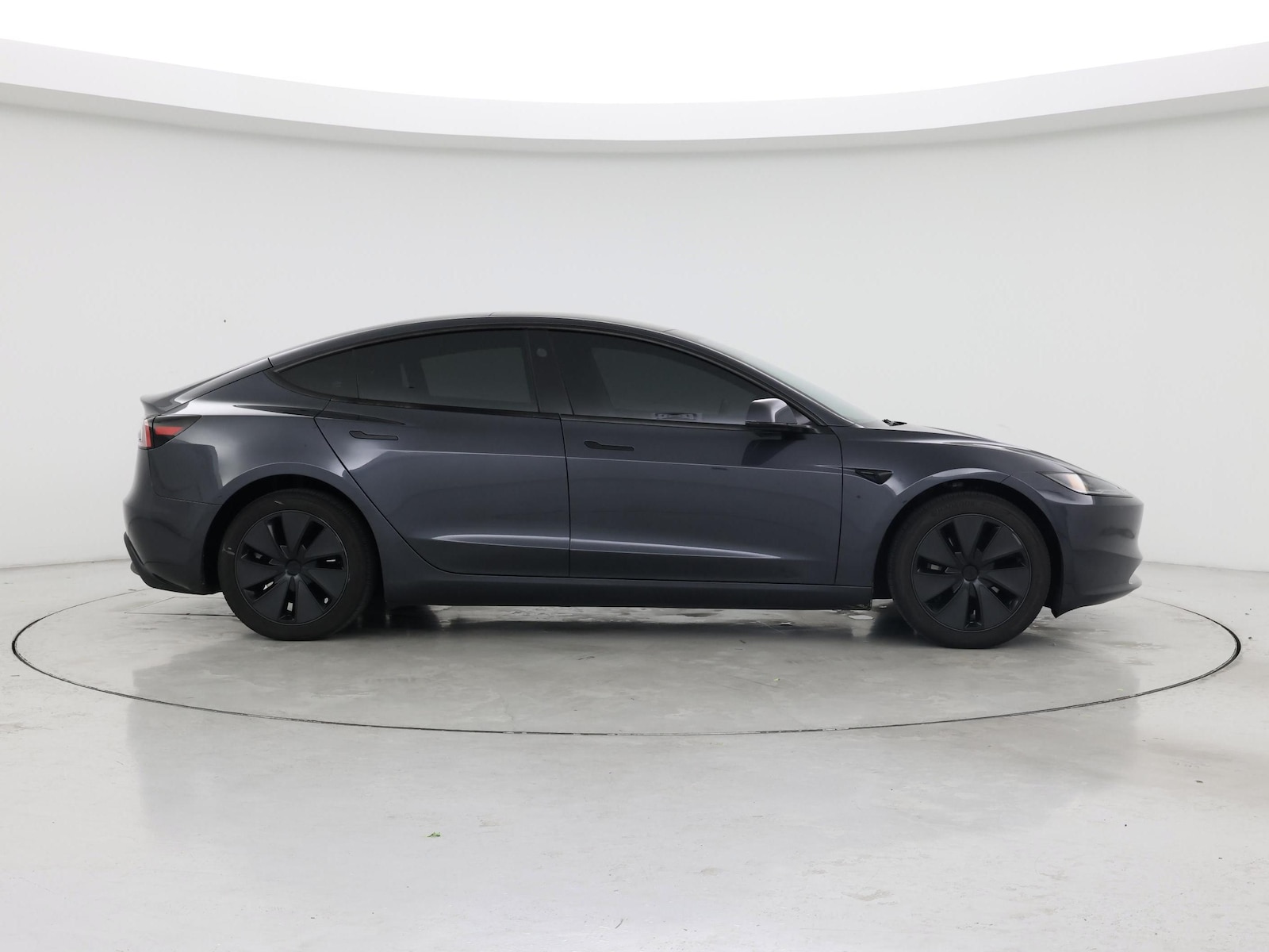 2025 Tesla Model 3 Long Range - Photo 8