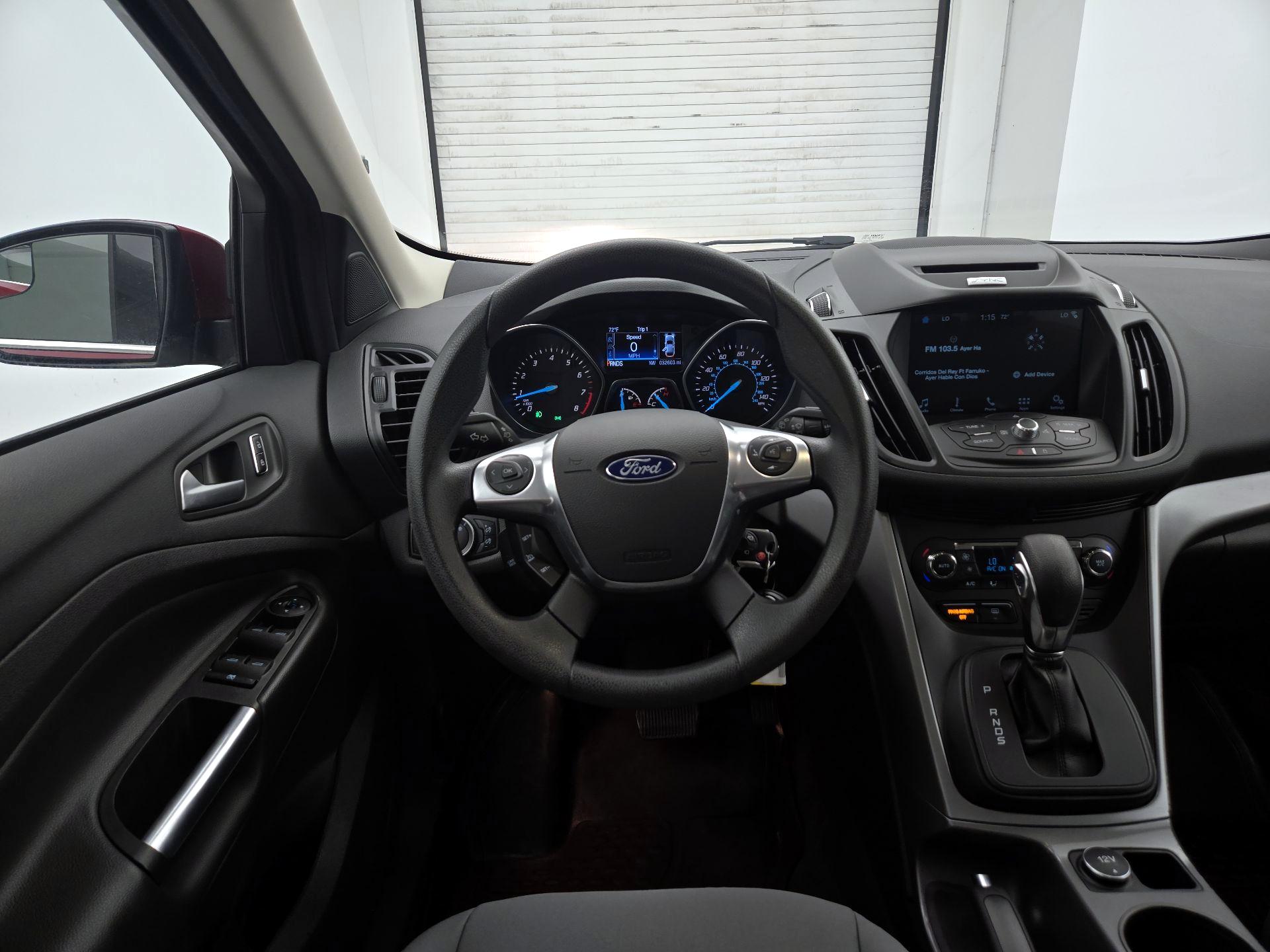 Thumbnail: 2016 Ford Escape - 10