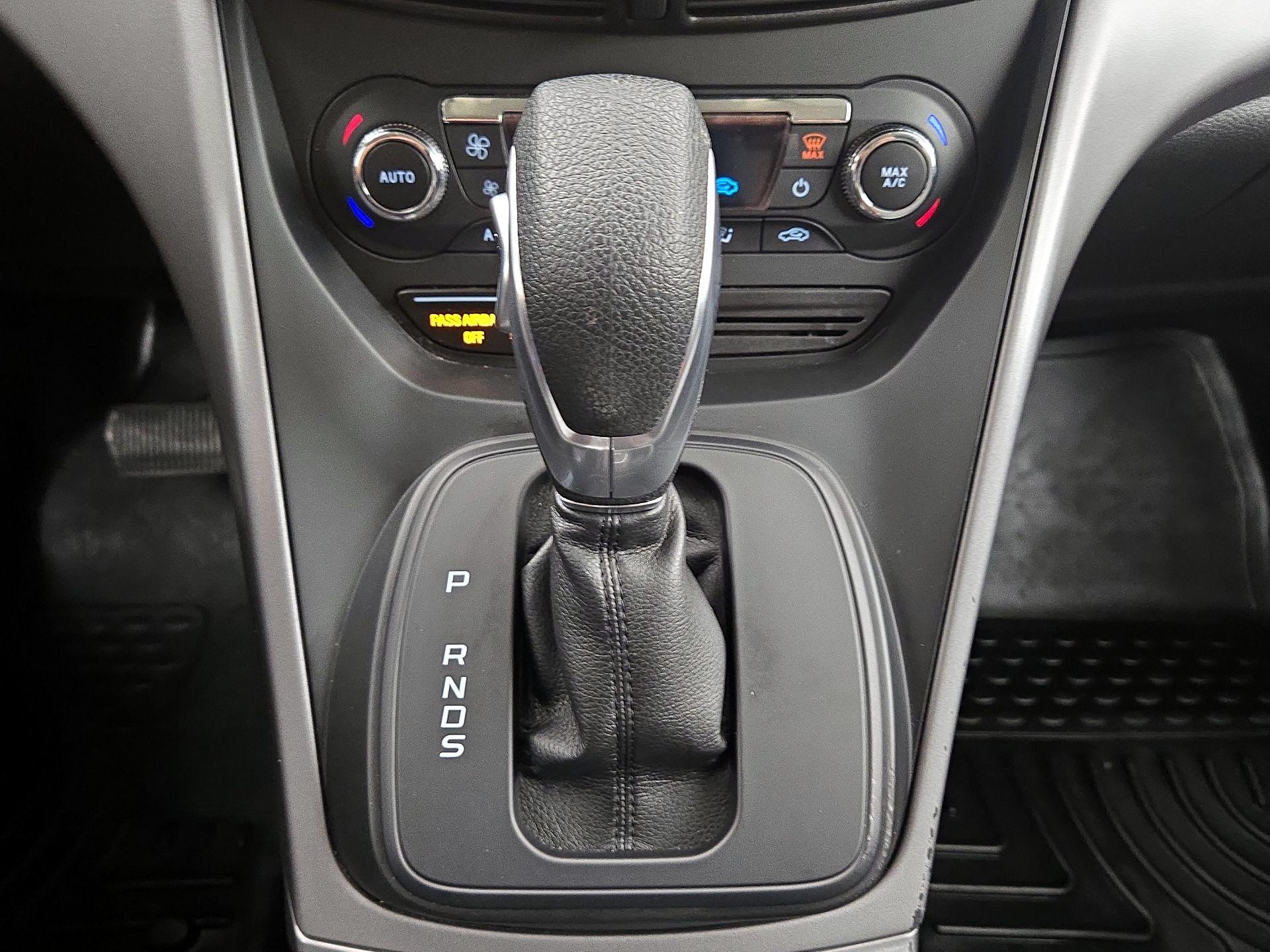Thumbnail: 2016 Ford Escape - 17