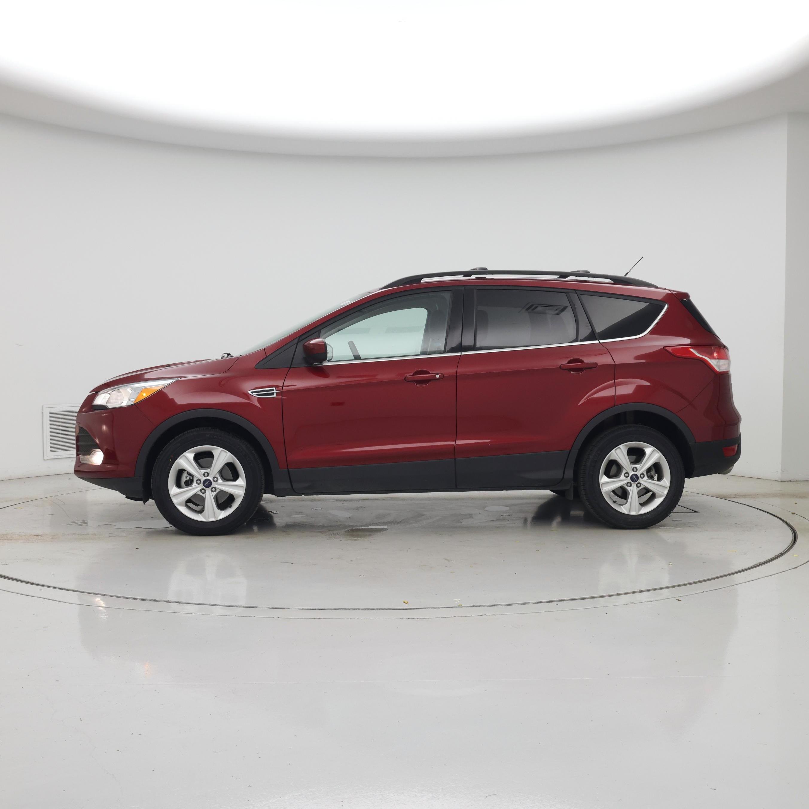 Thumbnail: 2016 Ford Escape - 3