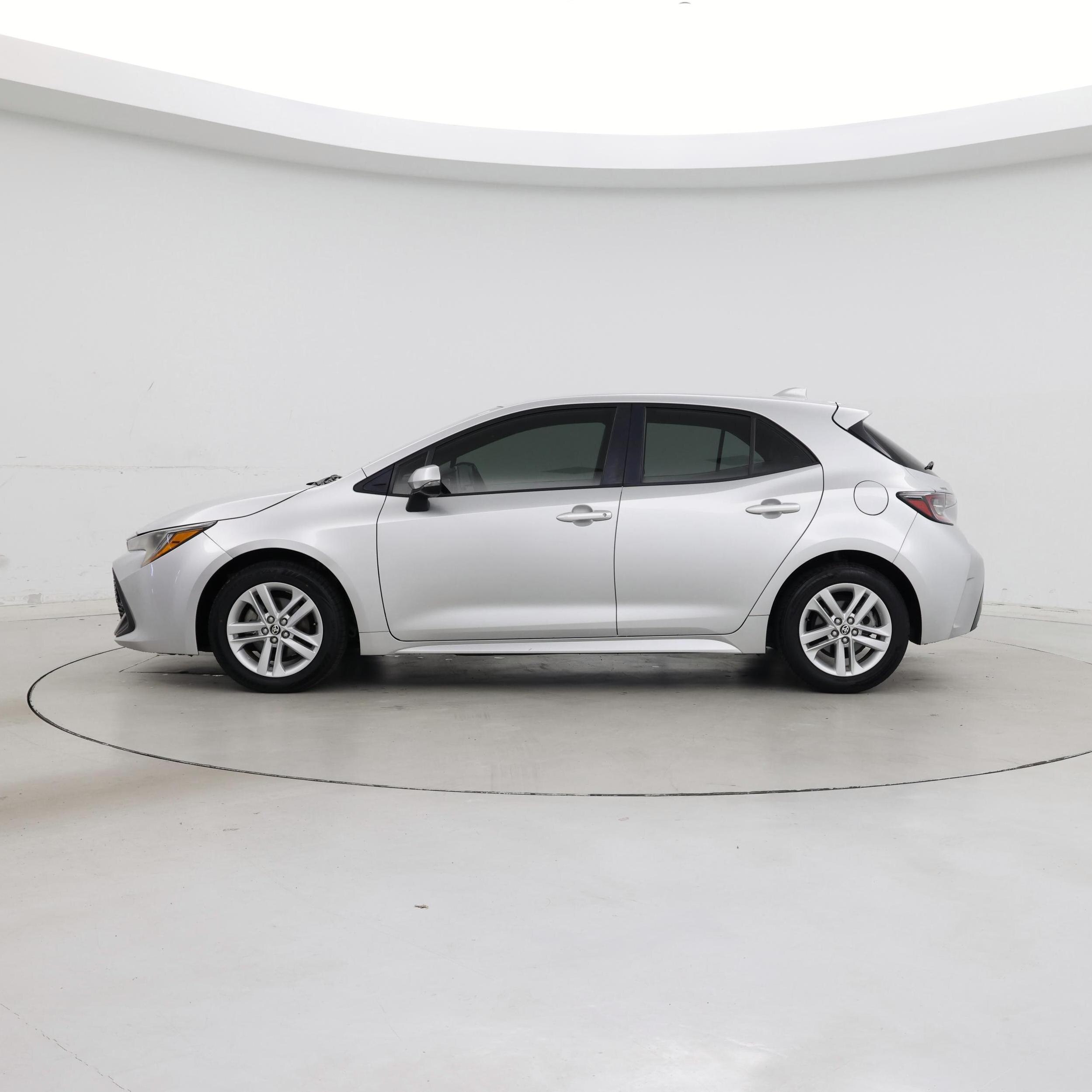 Thumbnail: 2021 Toyota Corolla - 3