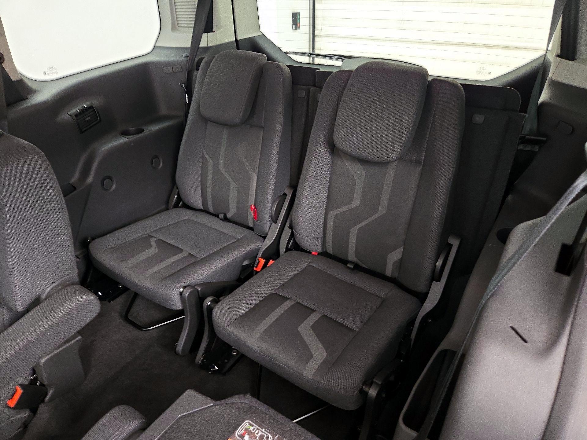 Thumbnail: 2016 Ford Transit Series - 20