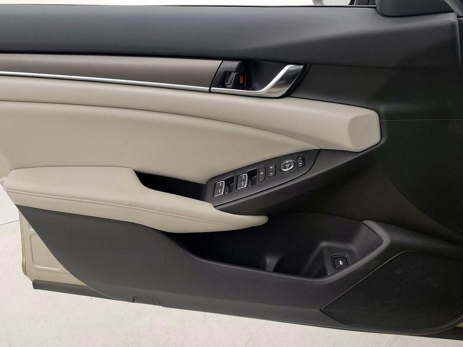 2020 Honda Accord LX - Photo 13